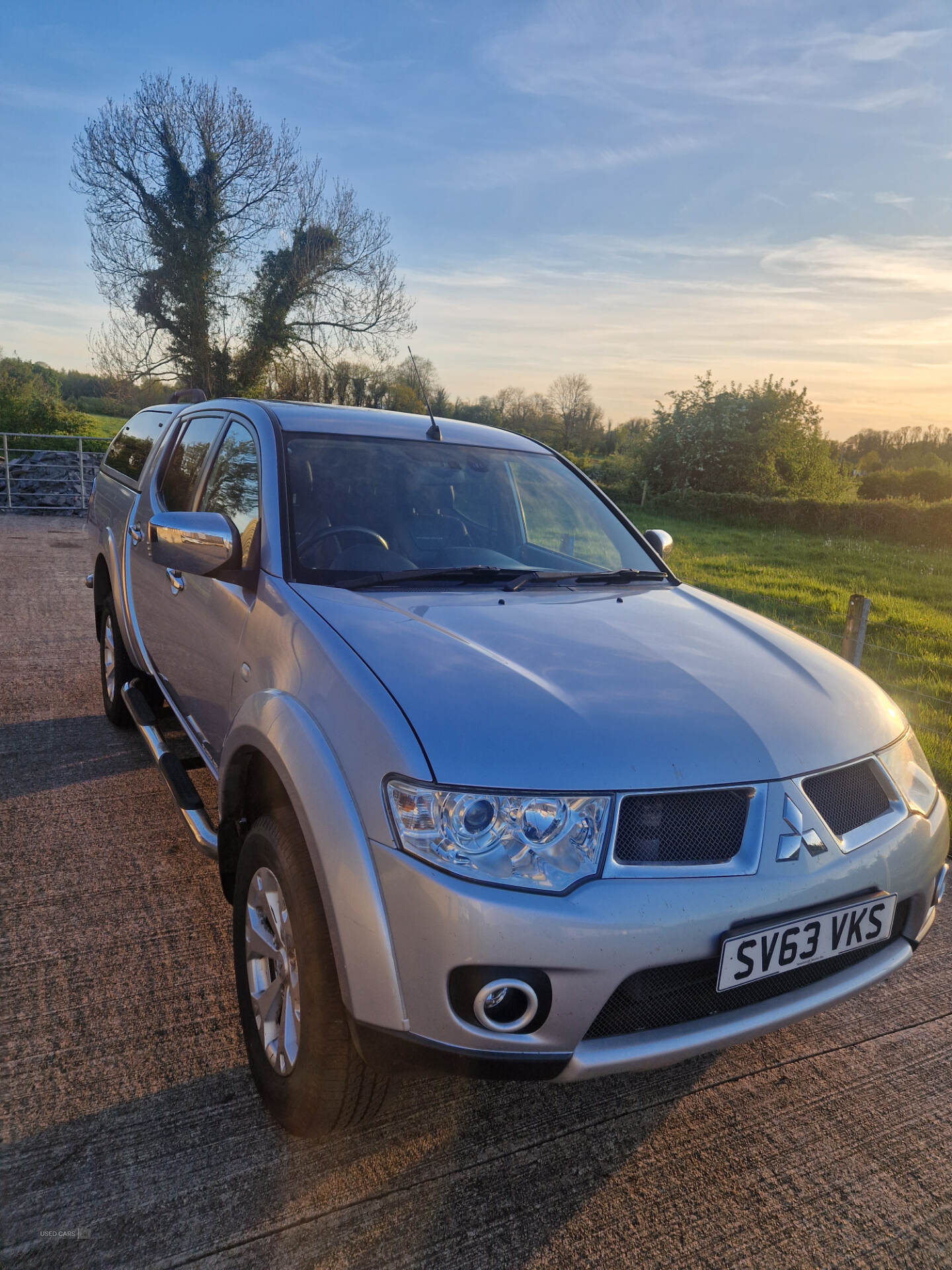 Sep 2013 Mitsubishi L200 Double Cab DI-D Barbarian 4WD 176Bhp