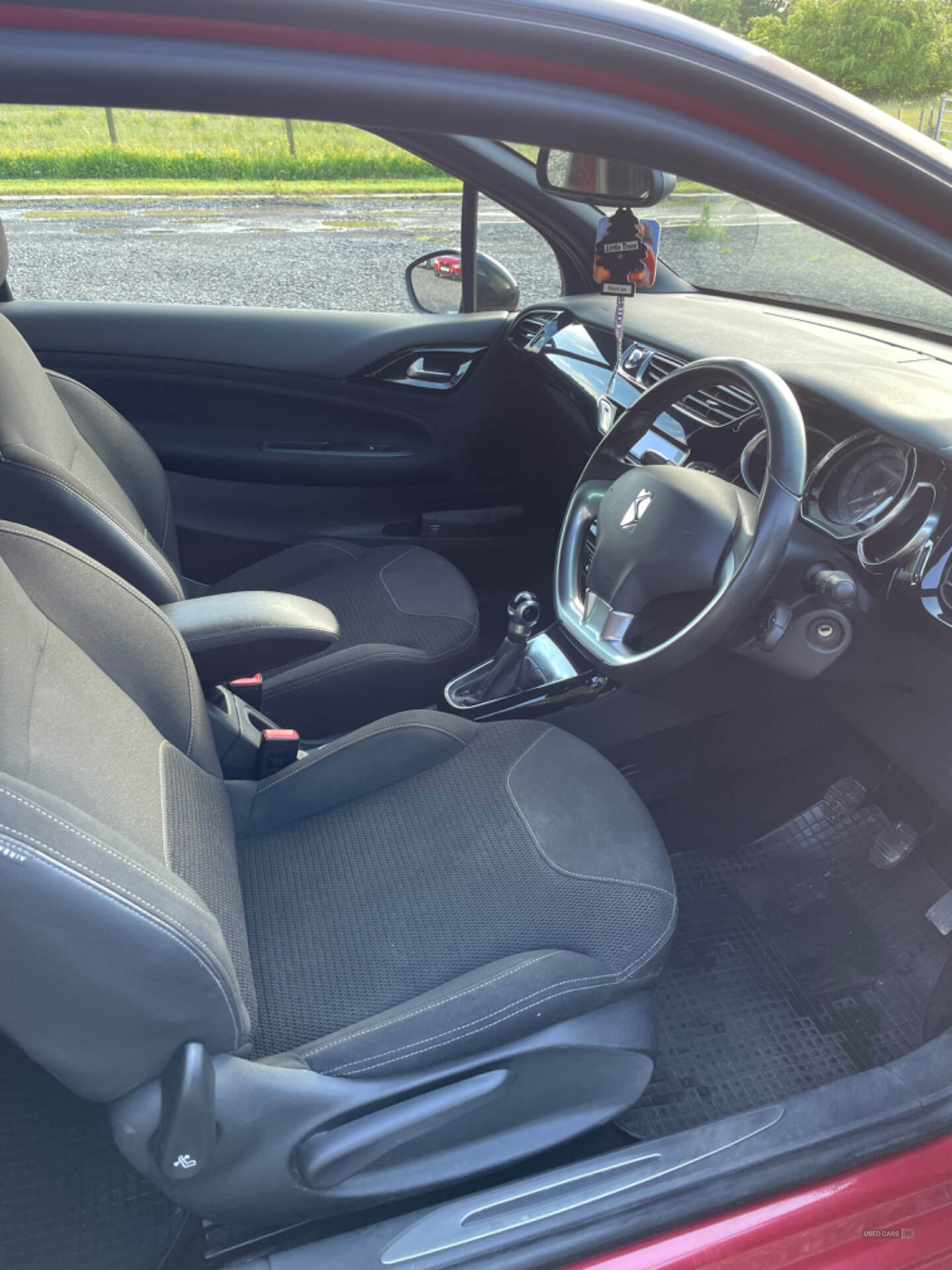 May 2015 Citroen DS3 1.2 PureTech DStyle Plus 3dr