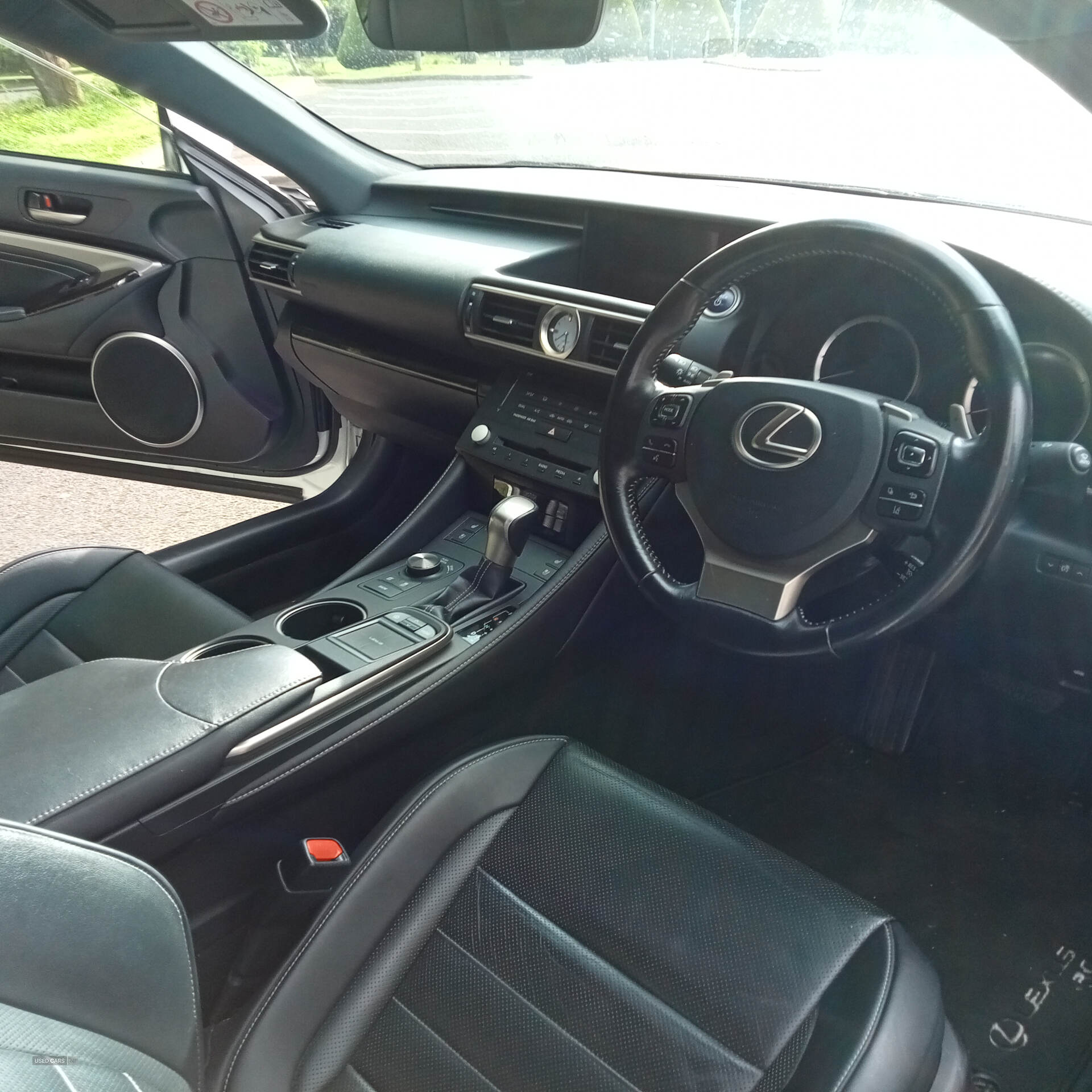 Sep 2016 Lexus RC 300h 2.5 Premier 2dr CVT