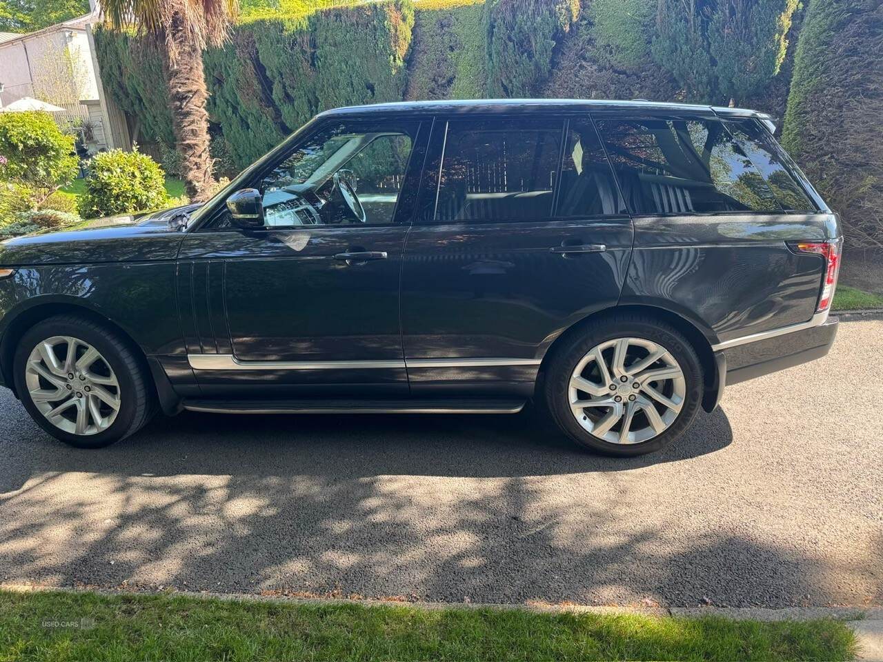 Oct 2013 Land Rover Range Rover 3.0 TDV6 Vogue 4dr Auto