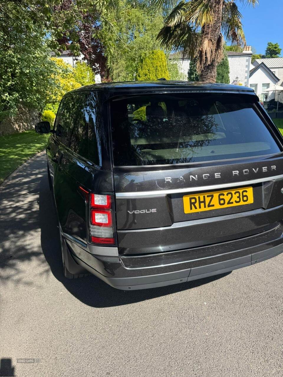 Oct 2013 Land Rover Range Rover 3.0 TDV6 Vogue 4dr Auto