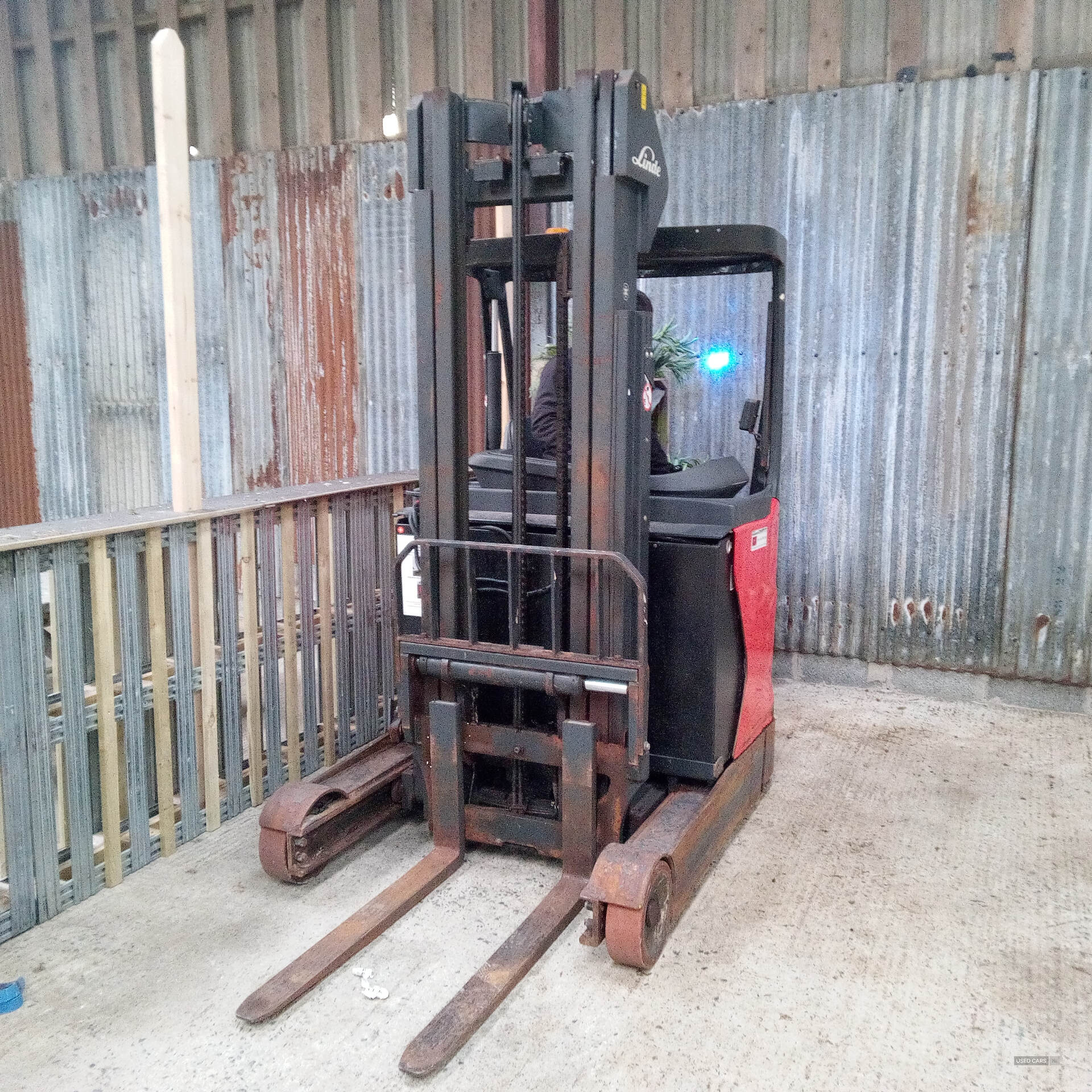 Mar 2016 Linde R Series Linde R14 Reach electric forklift truck