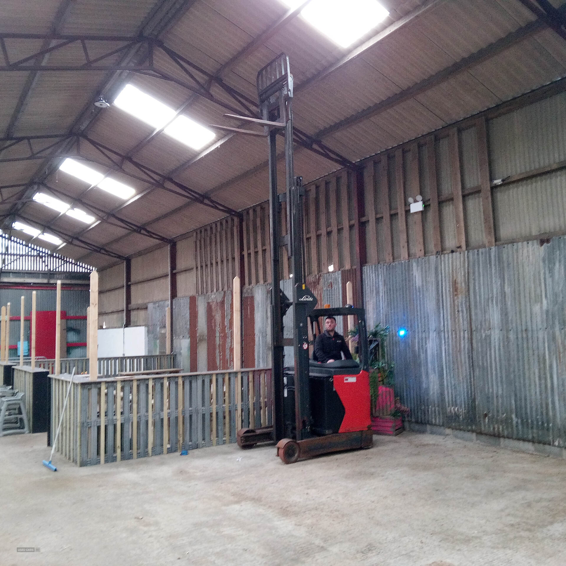 Mar 2016 Linde R Series Linde R14 Reach electric forklift truck