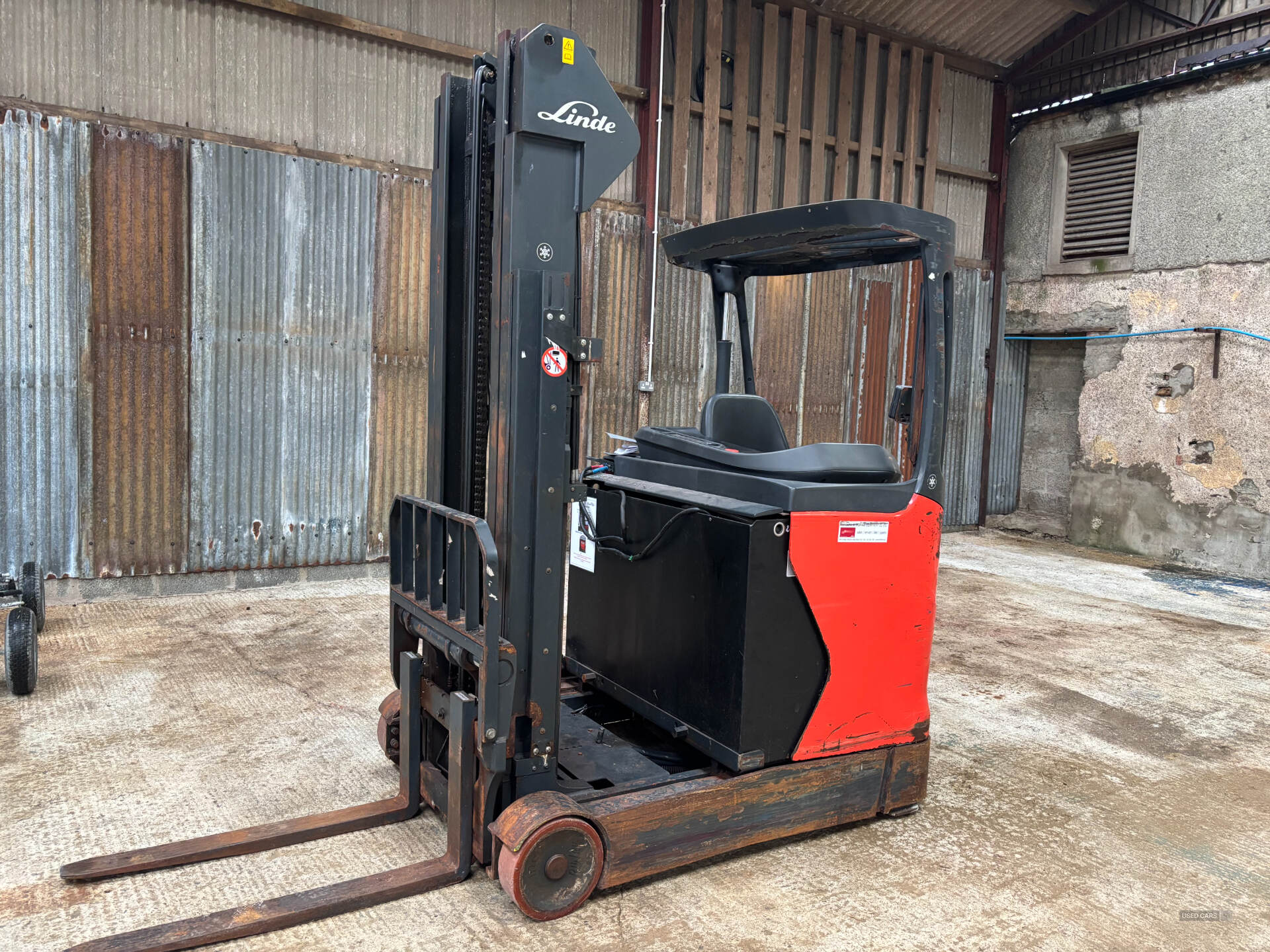 Mar 2016 Linde R Series Linde R14 Reach electric forklift truck