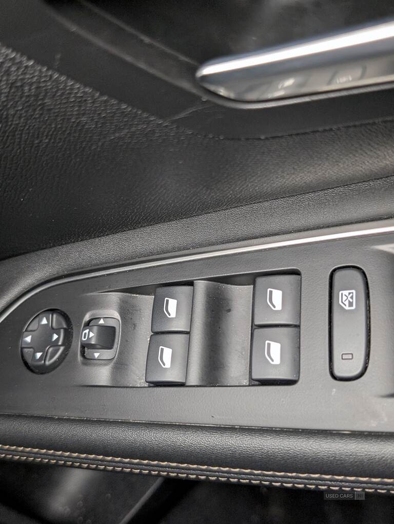 Peugeot 5008 DIESEL ESTATE in Antrim