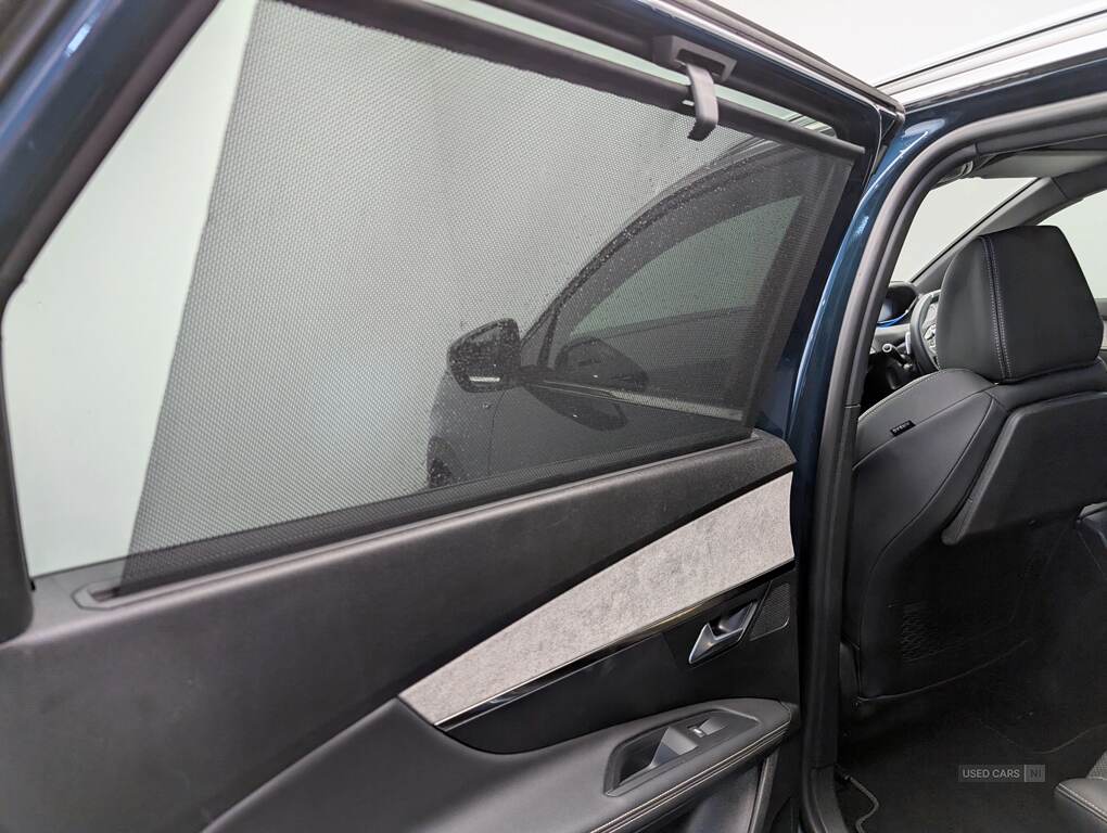 Peugeot 5008 DIESEL ESTATE in Antrim