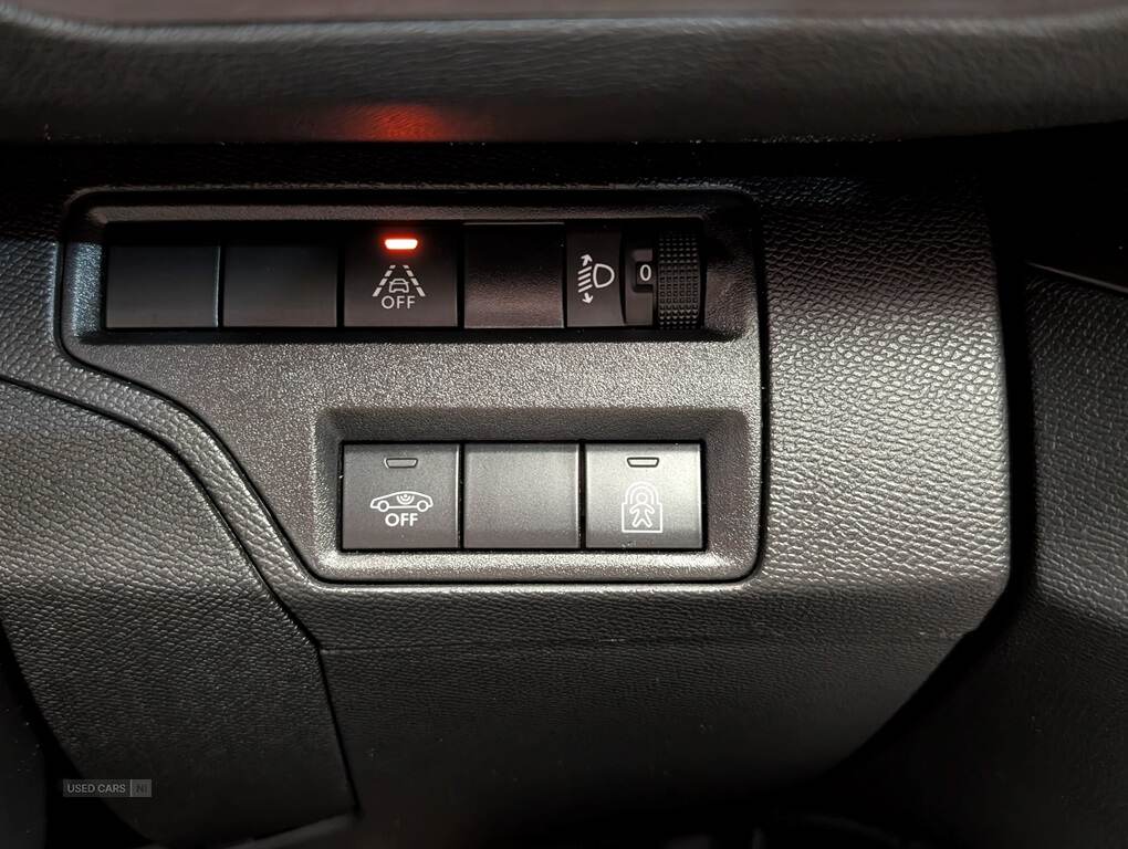 Peugeot 3008 DIESEL ESTATE in Antrim