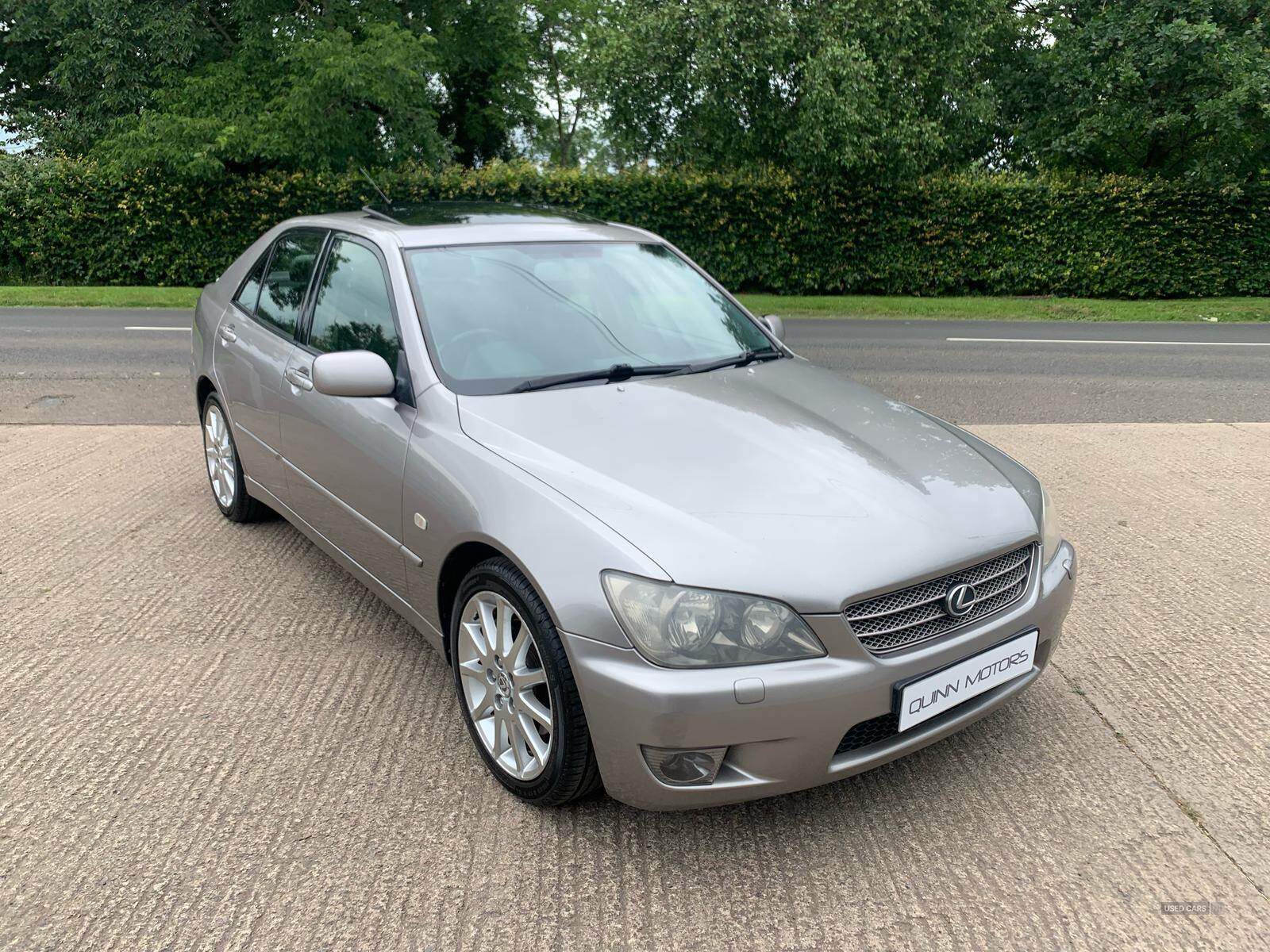 Mar 2004 Lexus IS-Series 200 2.0 Limited Ed 4dr