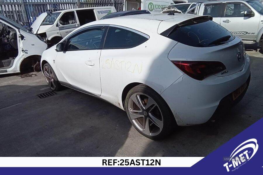 Jan 2012 Vauxhall Astra GTC 2.0 CDTi 16V SRi 3dr