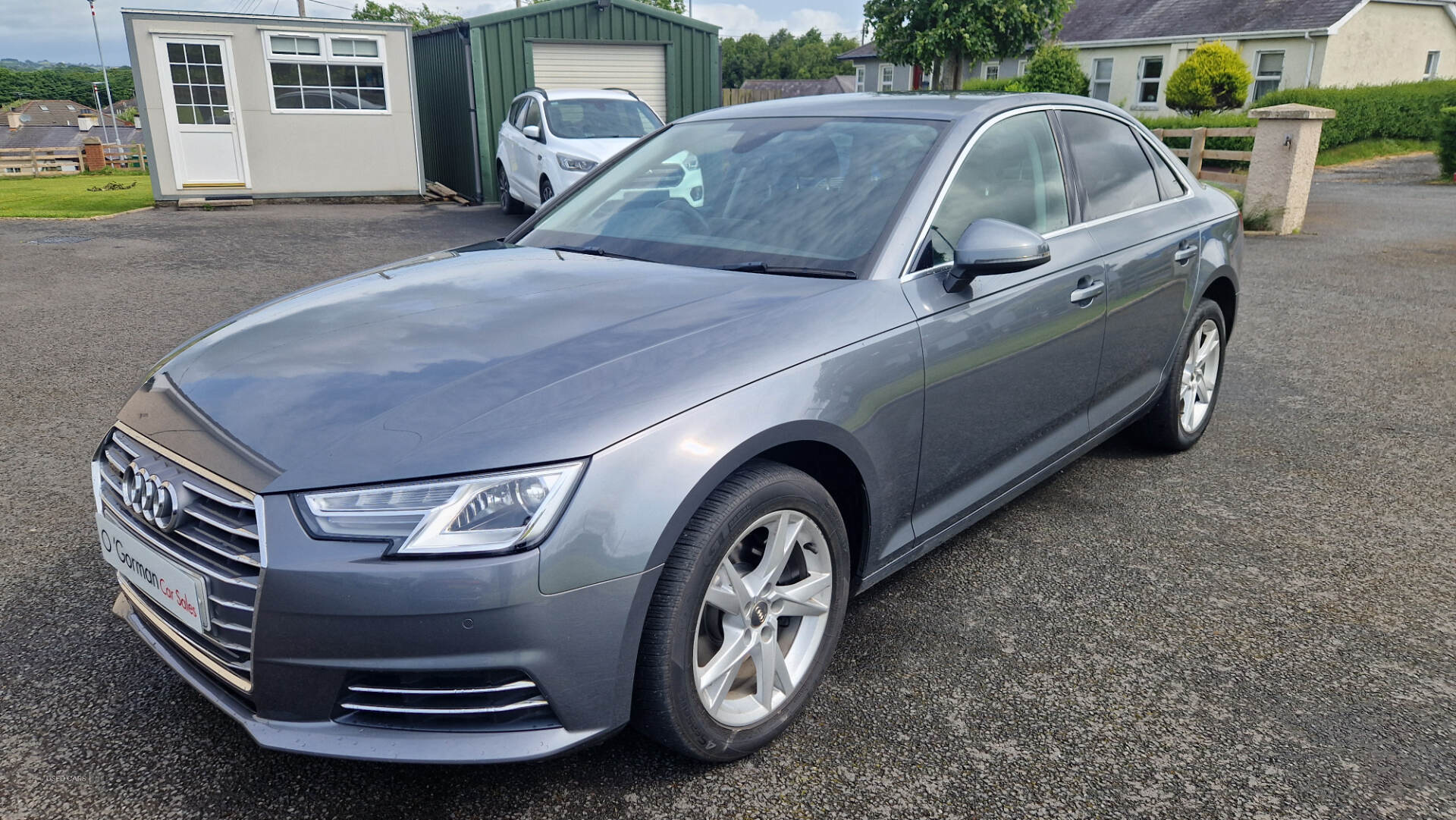 Audi A4 DIESEL SALOON in Down