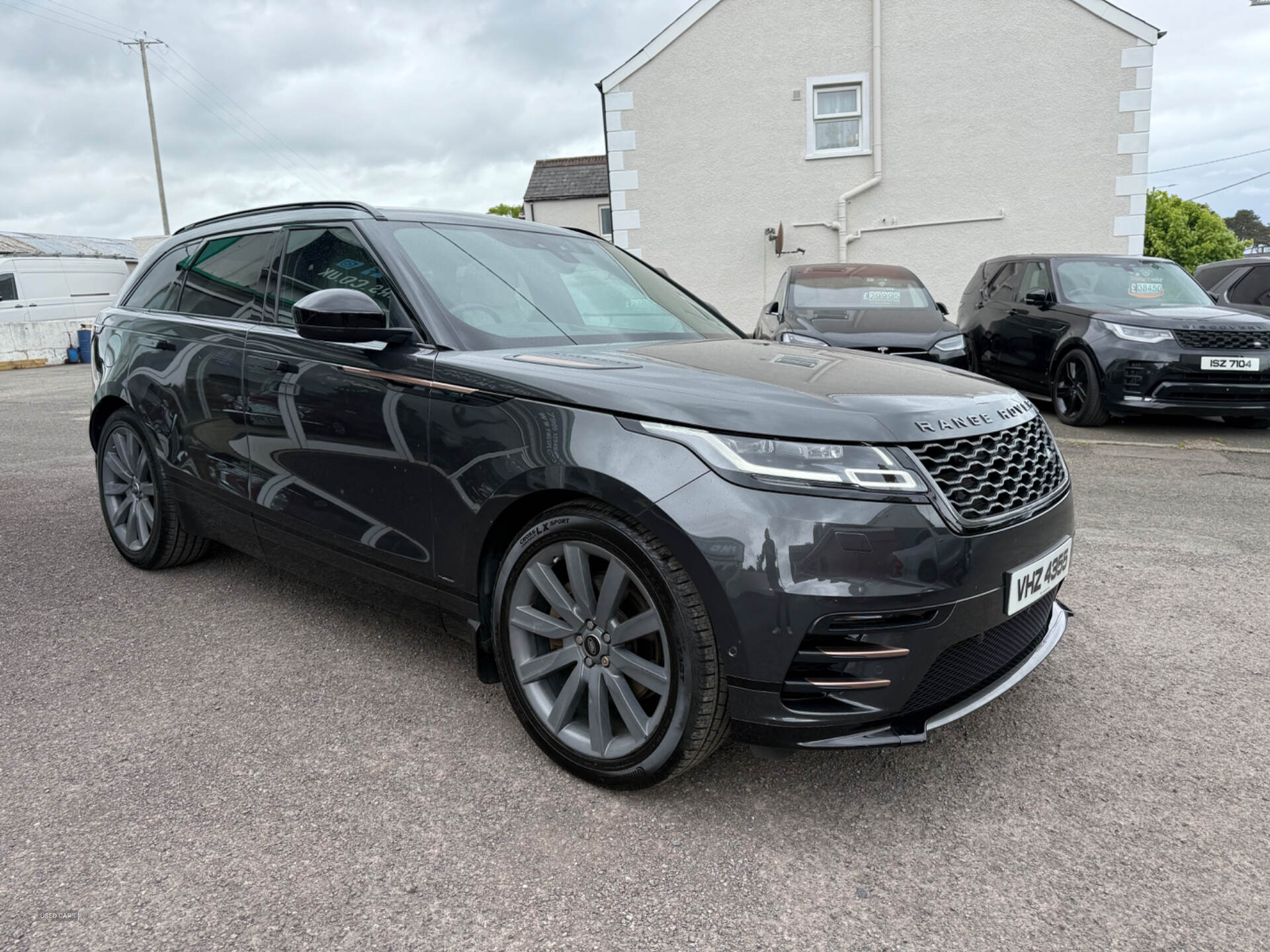 Jul 2017 Land Rover Range Rover Velar 3.0 P380 R-Dynamic HSE 5dr Auto