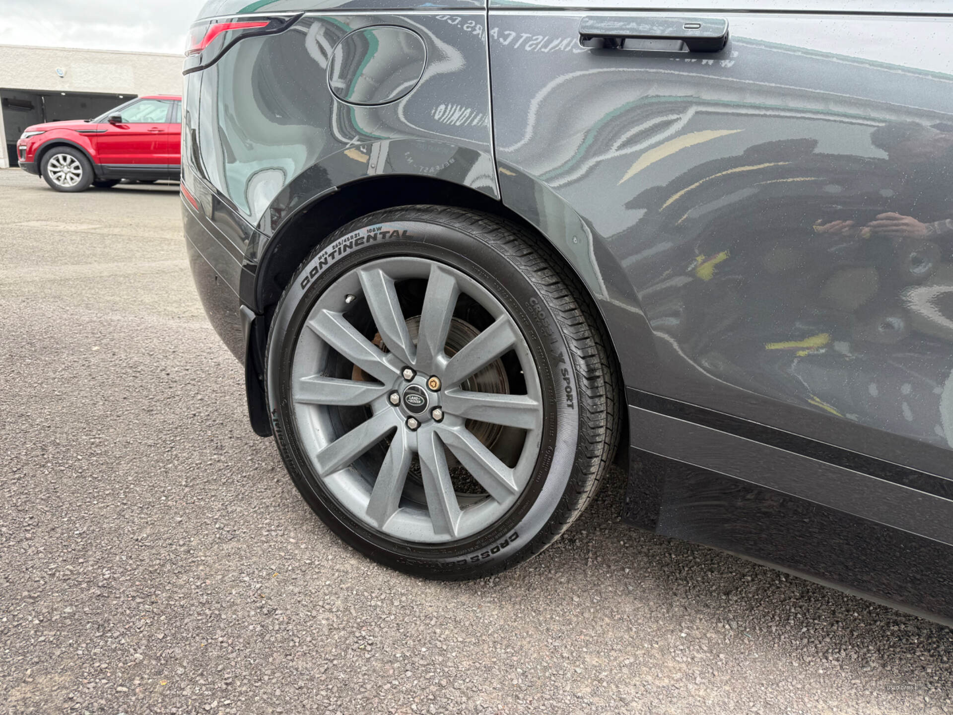 Jul 2017 Land Rover Range Rover Velar 3.0 P380 R-Dynamic HSE 5dr Auto