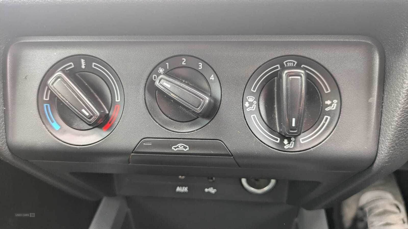 Apr 2018 Skoda Fabia 1.0 MPI 60 S 5dr