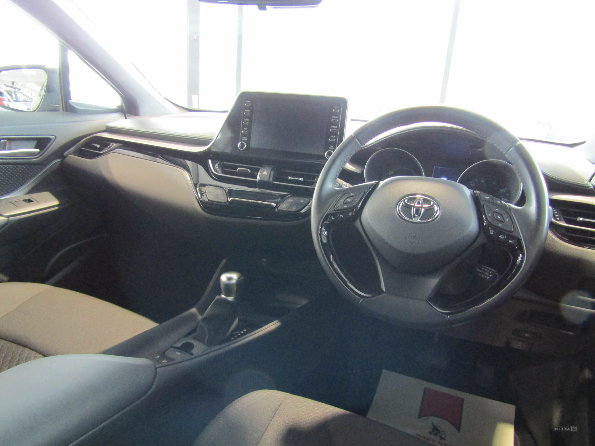 May 2022 Toyota C-HR 1.8 Hybrid Icon 5dr CVT