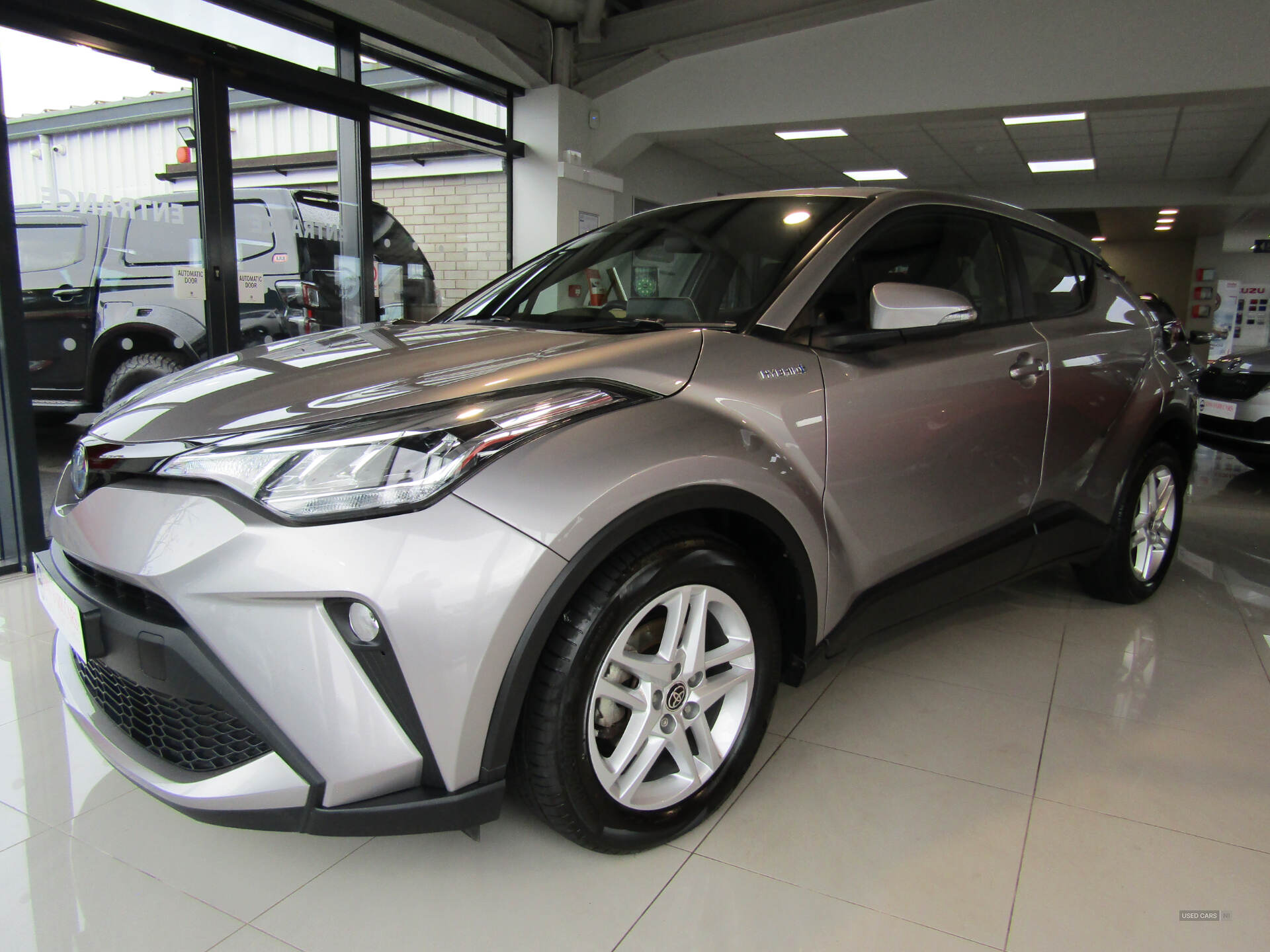 May 2022 Toyota C-HR 1.8 Hybrid Icon 5dr CVT