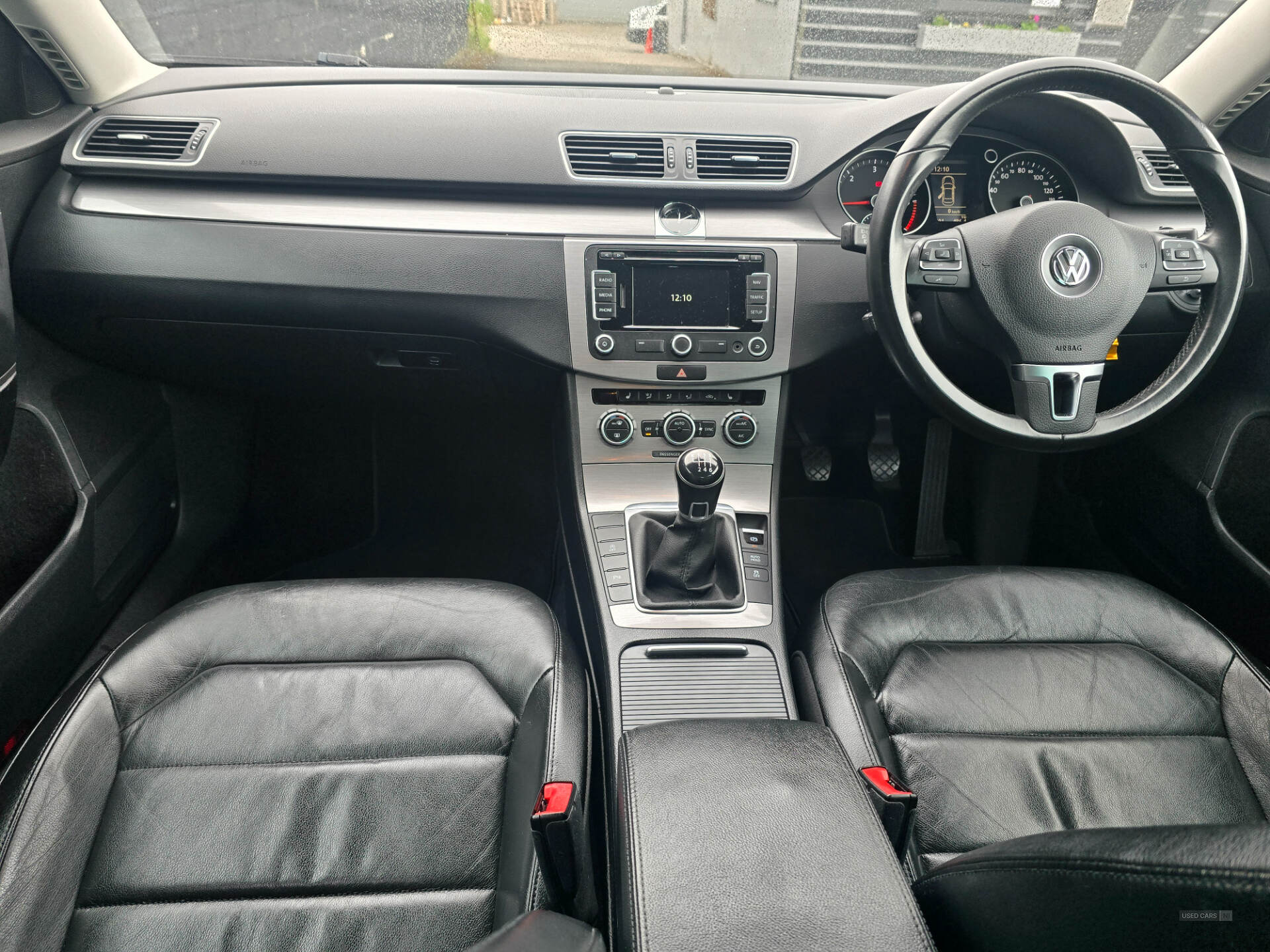 Volkswagen Passat DIESEL SALOON in Down