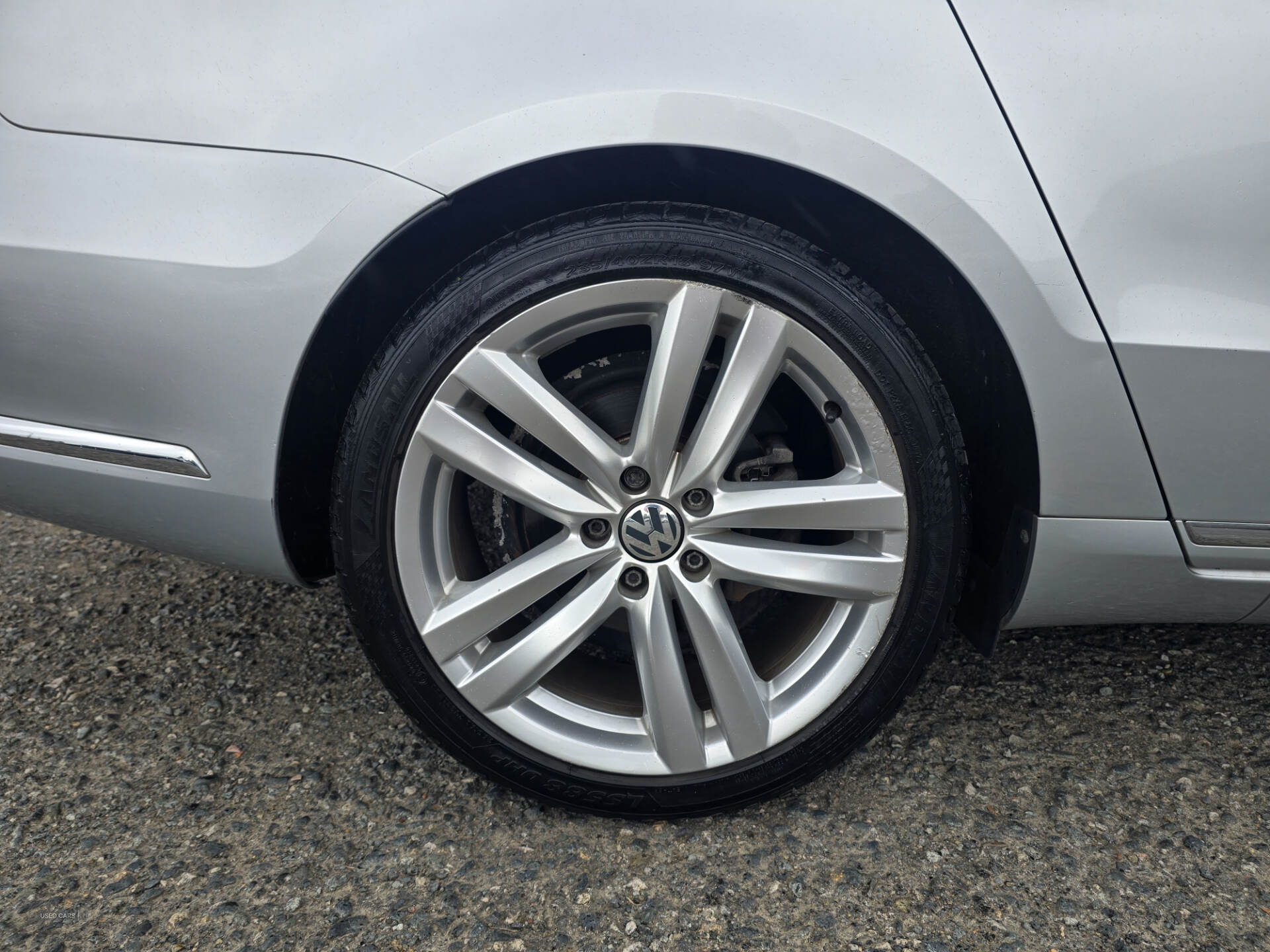 Volkswagen Passat DIESEL SALOON in Down