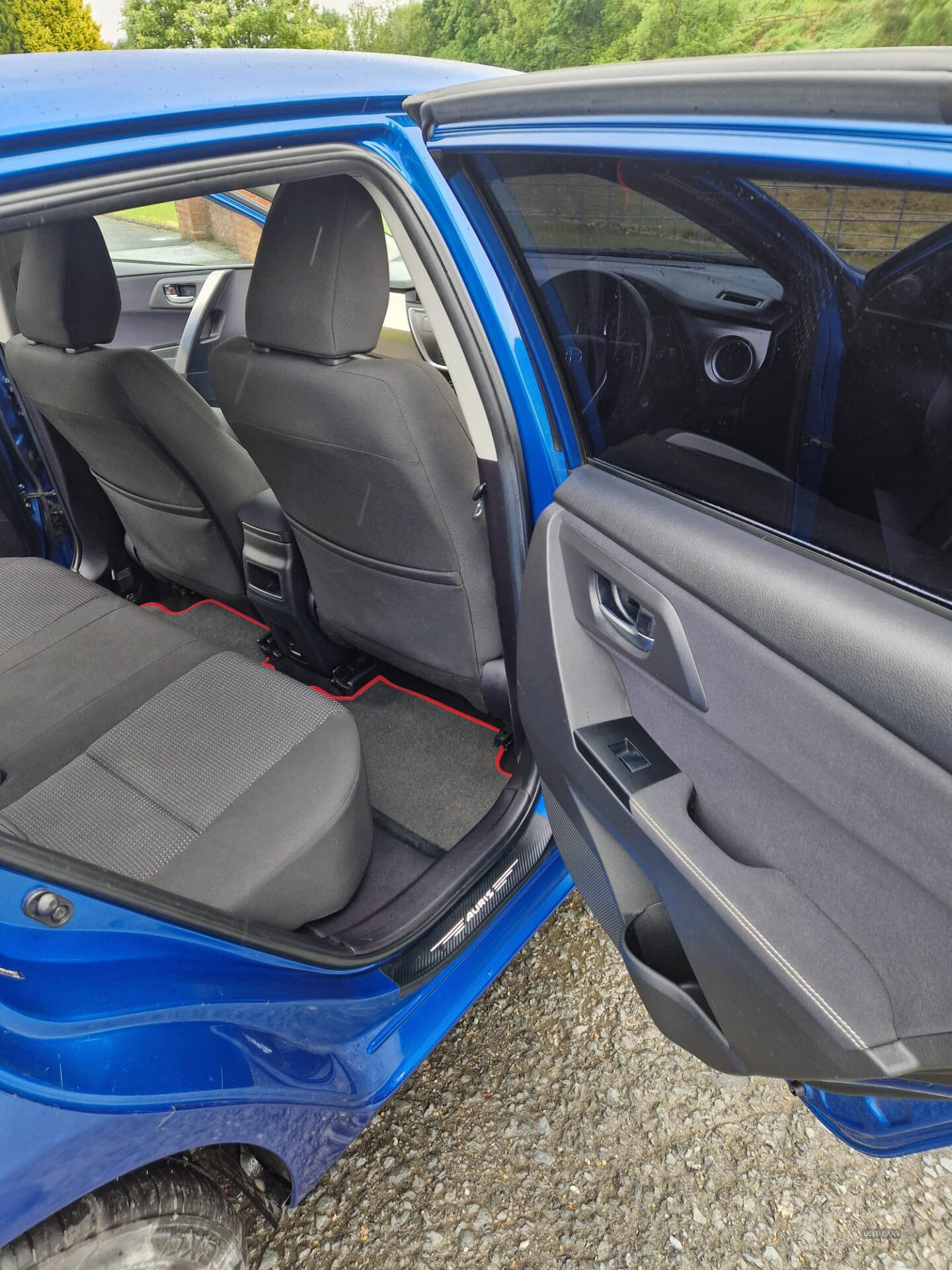 Apr 2014 Toyota Auris 1.33 Dual VVTi Icon 5dr