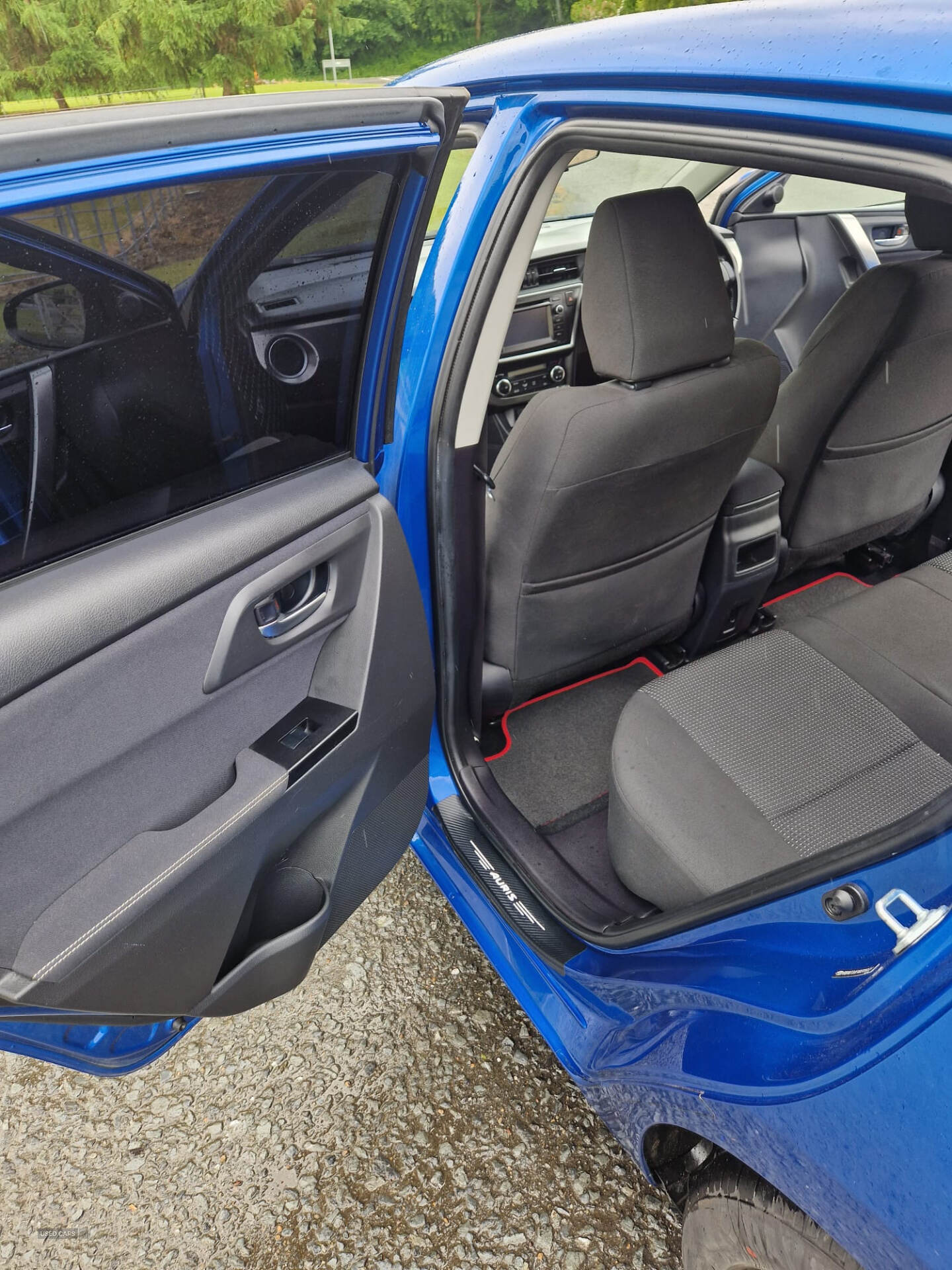 Apr 2014 Toyota Auris 1.33 Dual VVTi Icon 5dr