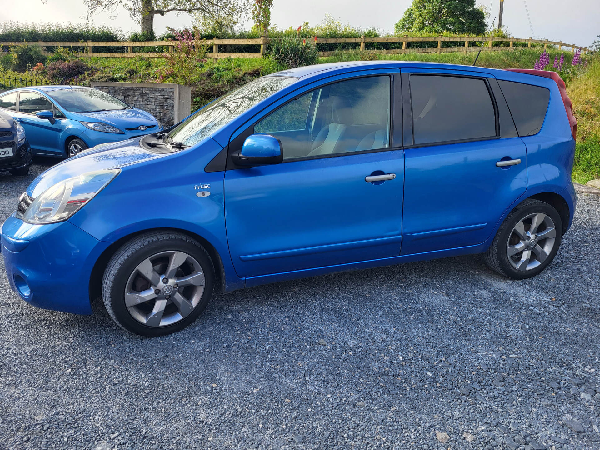 Jan 2011 Nissan Note 1.4 N-Tec 5dr