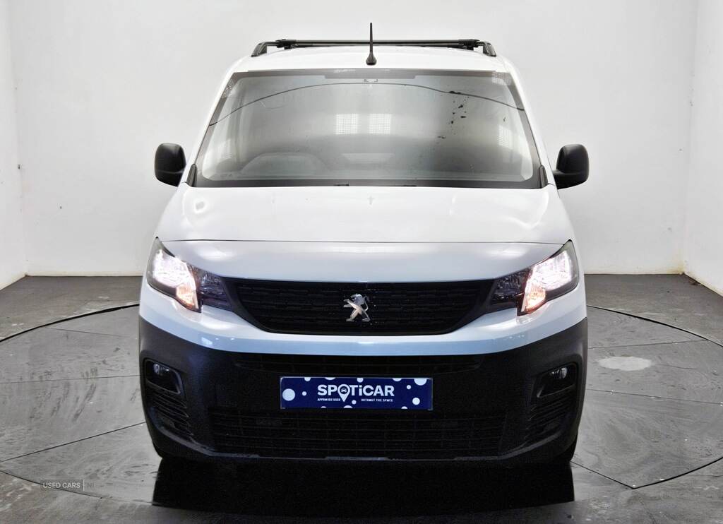 Peugeot Partner LONG DIESEL in Antrim