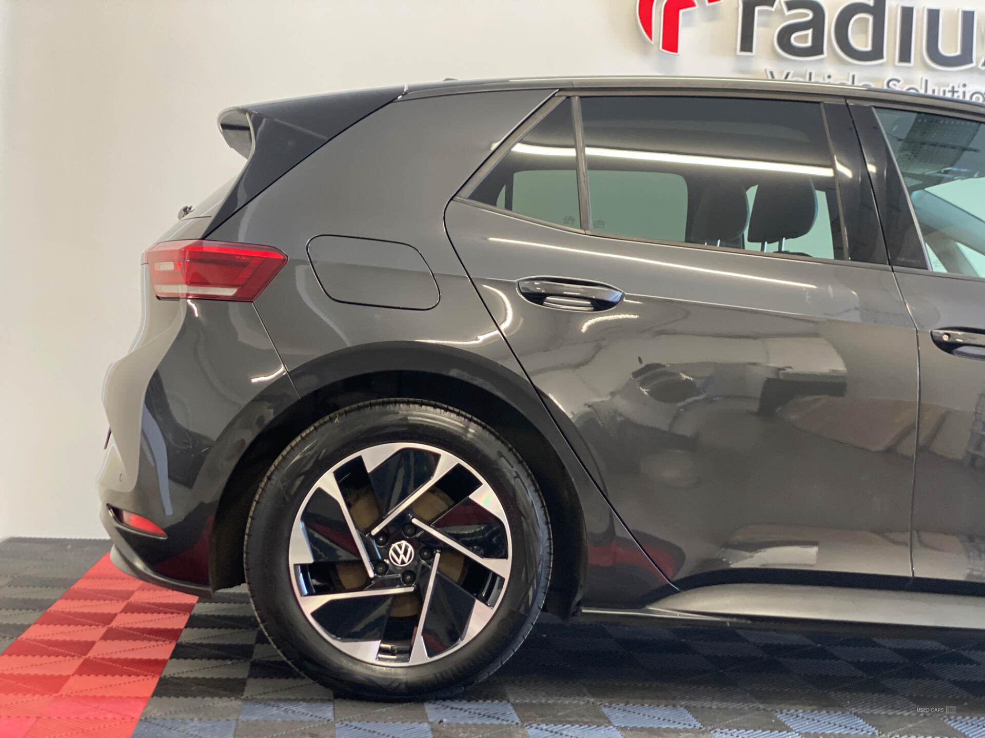 Apr 2021 Volkswagen ID.3 150kW Family Pro Performance 58kWh 5dr Auto