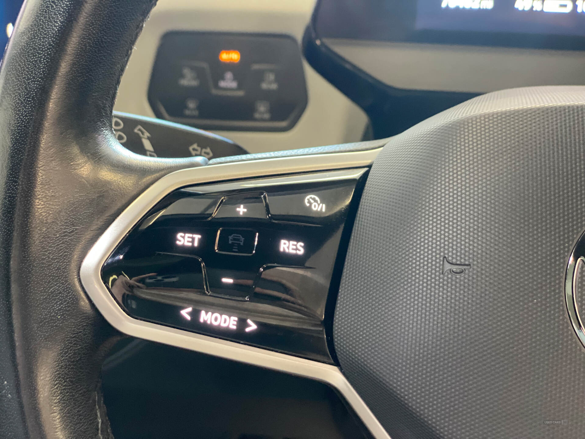Apr 2021 Volkswagen ID.3 150kW Family Pro Performance 58kWh 5dr Auto