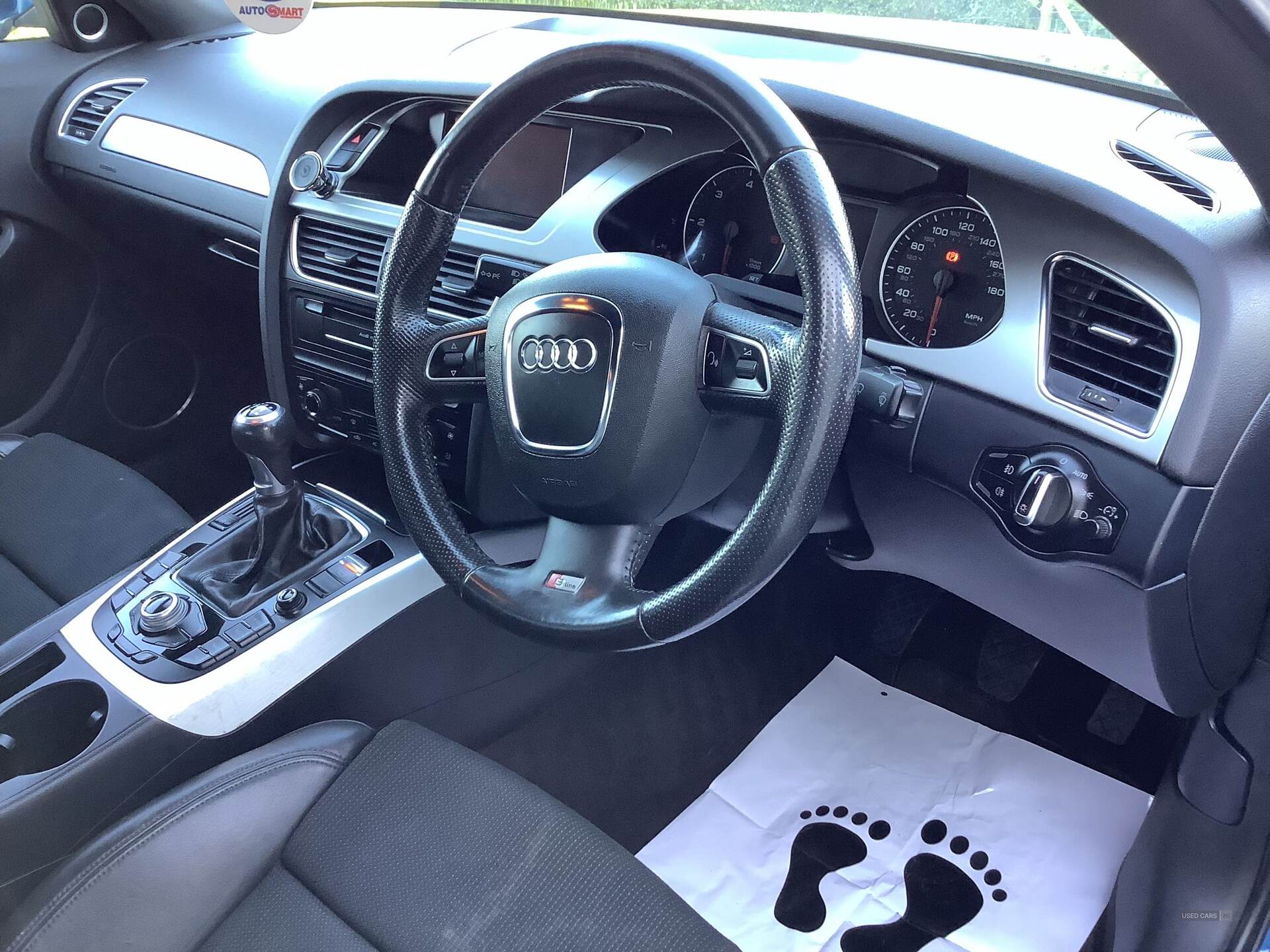 Oct 2011 Audi A4 2.0 TDI 136 S line 4dr [Start Stop]