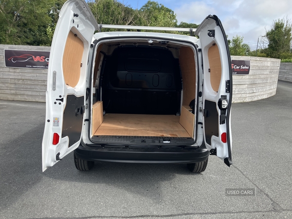 Renault Kangoo DIESEL in Down