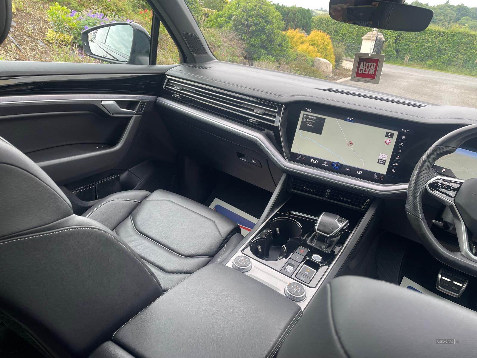 Volkswagen Touareg DIESEL ESTATE in Tyrone