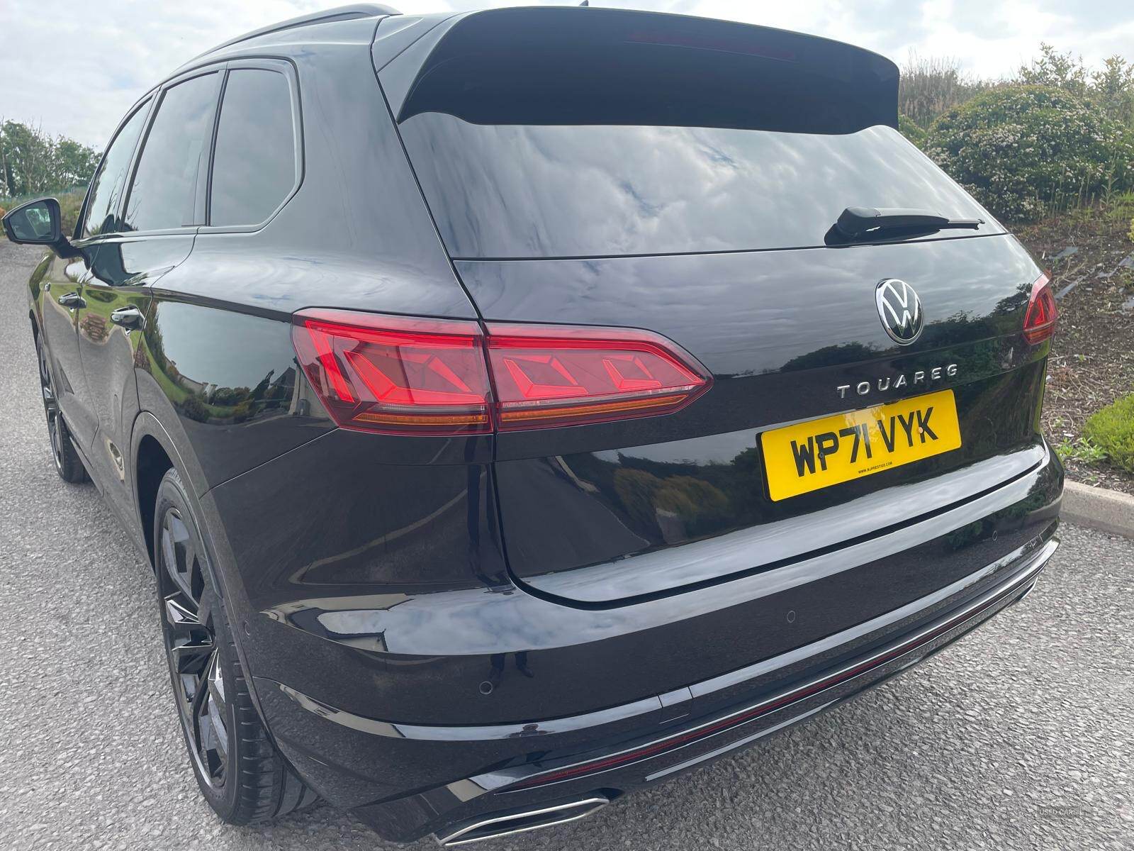 Feb 2022 Volkswagen Touareg 3.0 V6 TDI 4Motion Black Edition 5dr Tip Auto