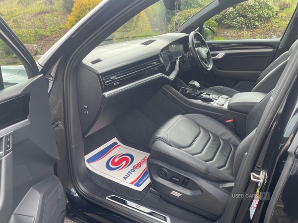 Volkswagen Touareg DIESEL ESTATE in Tyrone