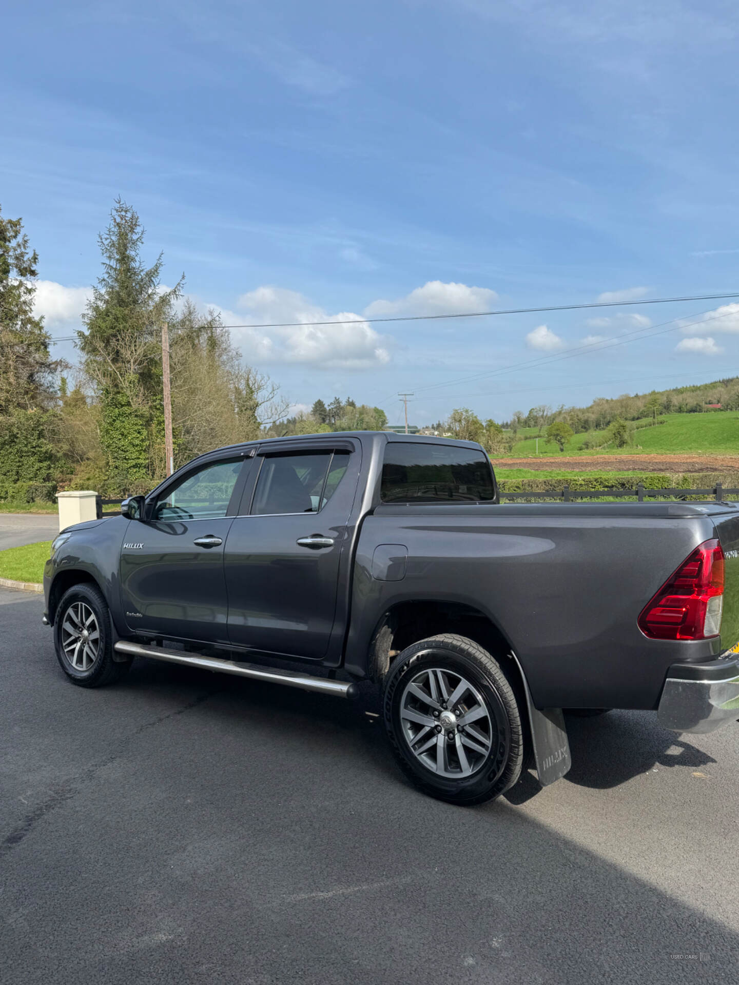 Apr 2019 Toyota Hilux Invincible D/Cab Pick Up 2.4 D-4D