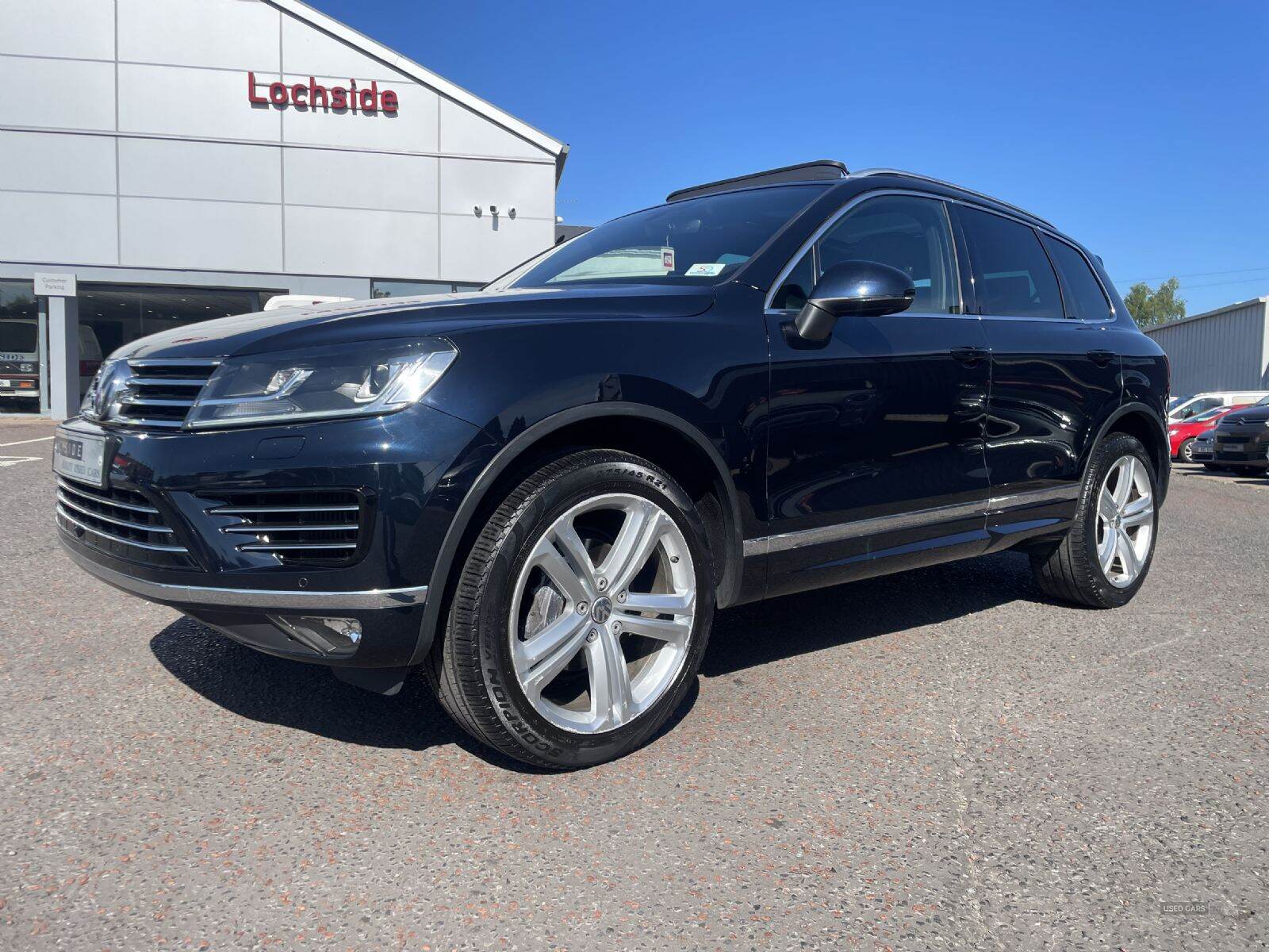 Oct 2017 Volkswagen Touareg 3.0 V6 TDI BMT 262 R-Line Plus 5dr Tip Auto