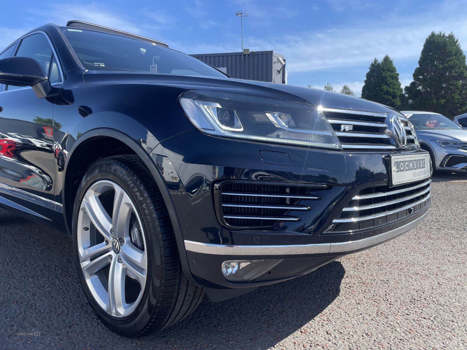 Oct 2017 Volkswagen Touareg 3.0 V6 TDI BMT 262 R-Line Plus 5dr Tip Auto
