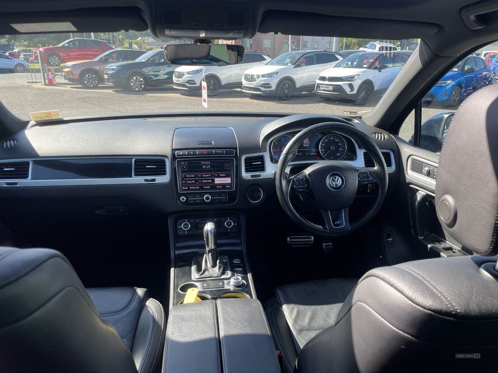 Oct 2017 Volkswagen Touareg 3.0 V6 TDI BMT 262 R-Line Plus 5dr Tip Auto