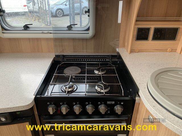 2013 Bailey Unicorn Seville Top Spec 2 Berth