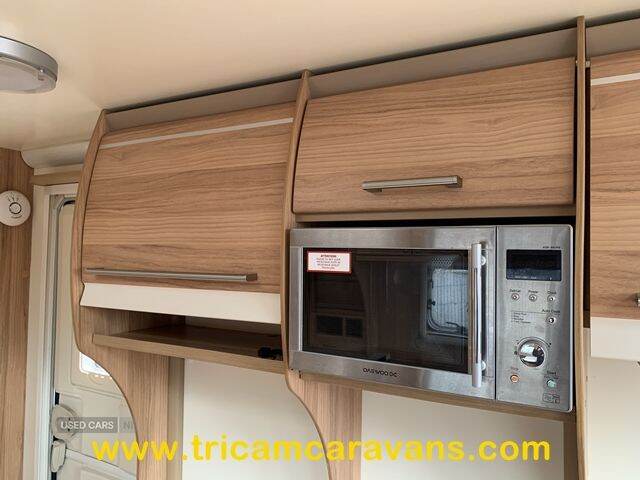 2013 Bailey Unicorn Seville Top Spec 2 Berth