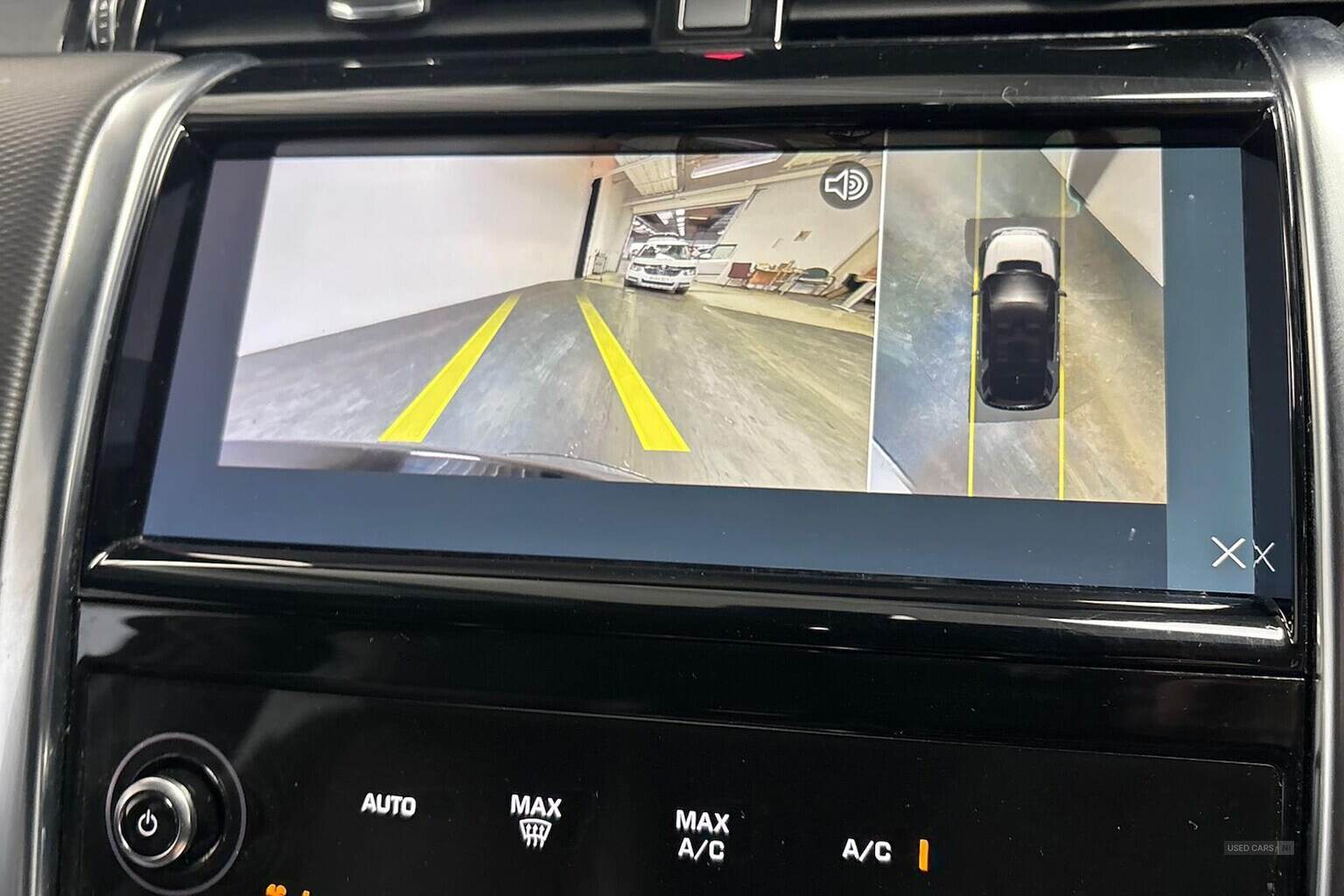 Jan 2021 Land Rover Discovery Sport 2.0 D200 R-Dynamic S Plus 5Dr Auto [5 Seat]