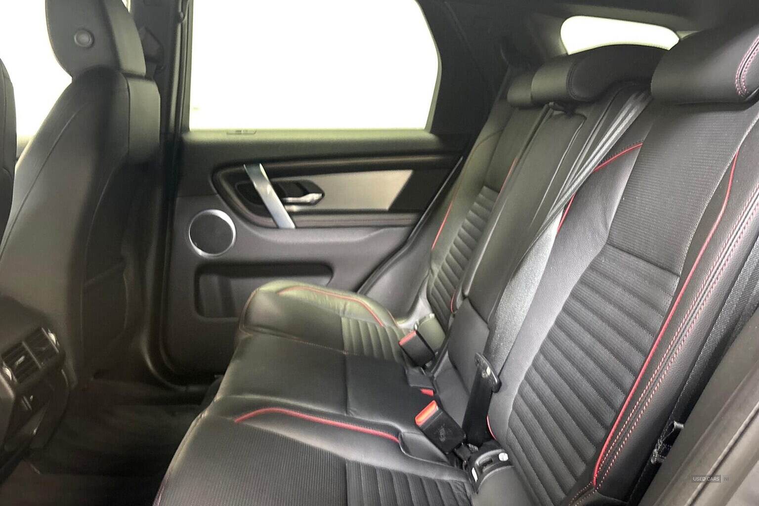 Jan 2021 Land Rover Discovery Sport 2.0 D200 R-Dynamic S Plus 5Dr Auto [5 Seat]