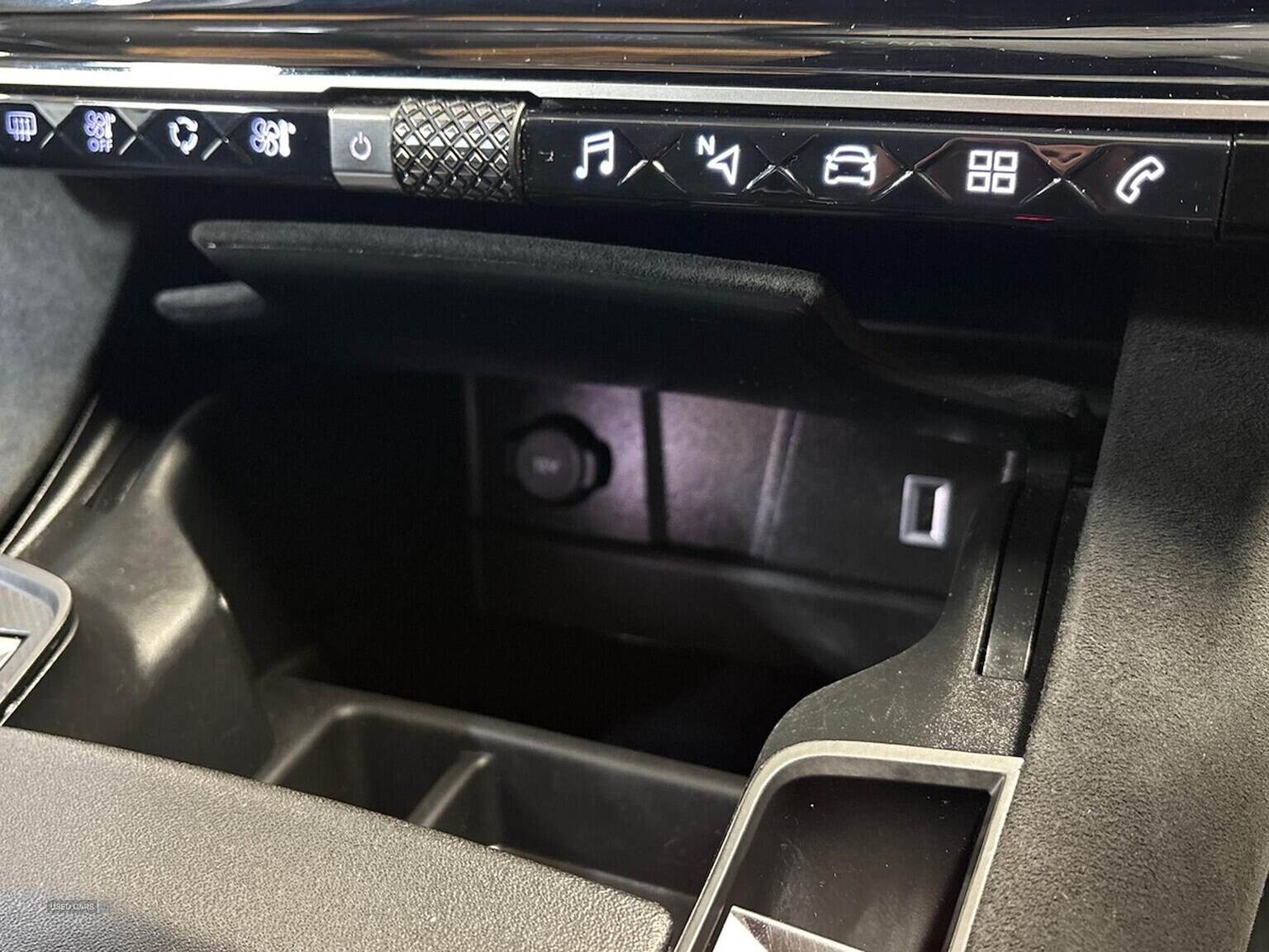 Sep 2018 DS DS7 1.5 Bluehdi Performance Line 5Dr