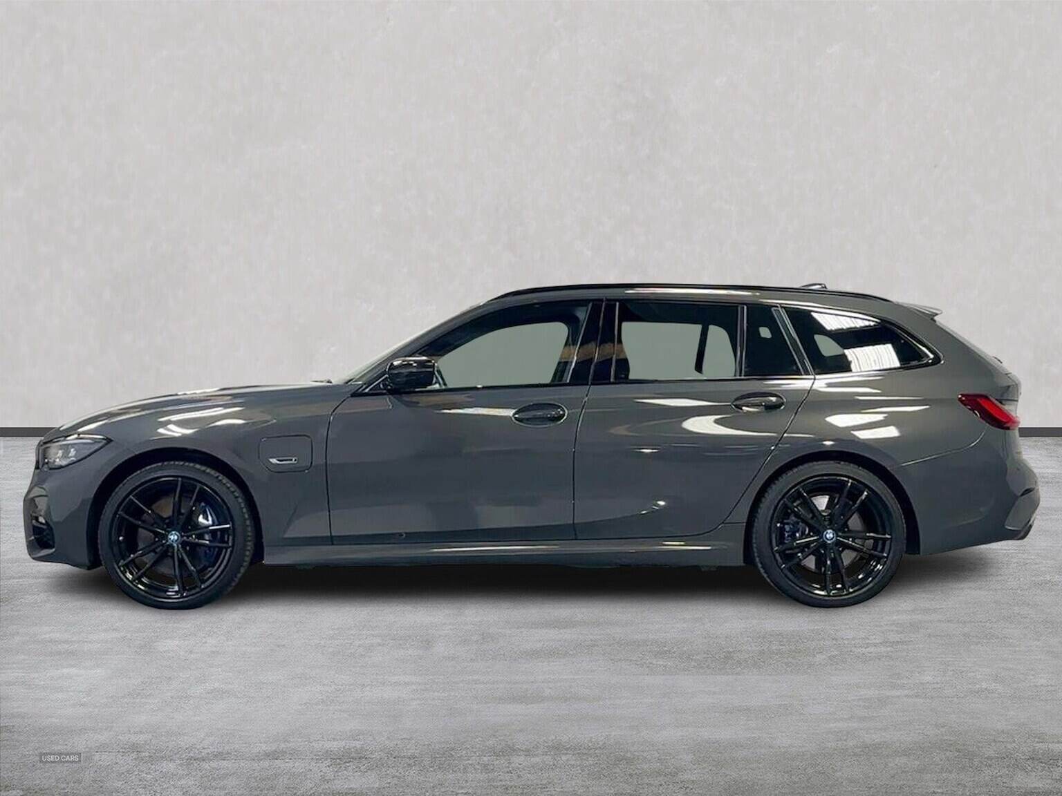 Apr 2022 BMW 3 Series 330E Xdrive M Sport Pro Edition 5Dr Step Auto