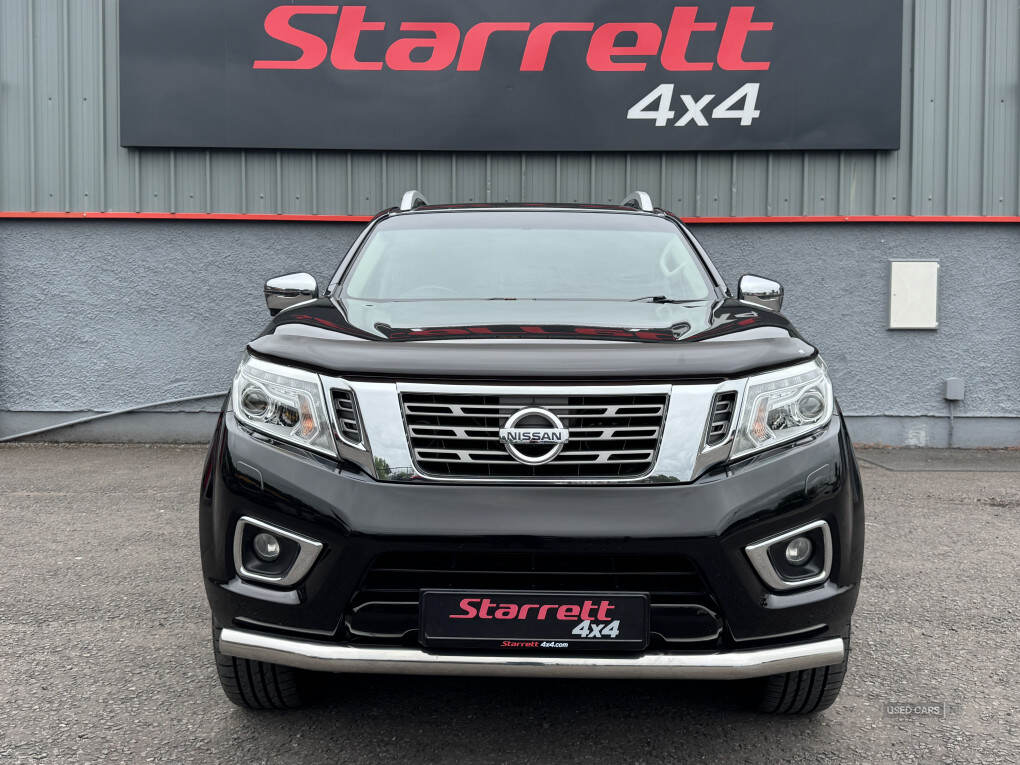 Sep 2017 Nissan Navara Double Cab Pick Up Tekna 2.3dCi 190 4WD Auto