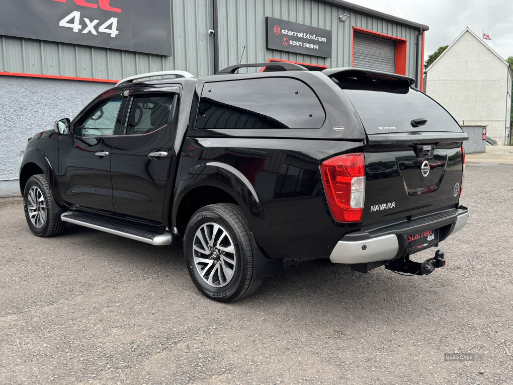 Sep 2017 Nissan Navara Double Cab Pick Up Tekna 2.3dCi 190 4WD Auto