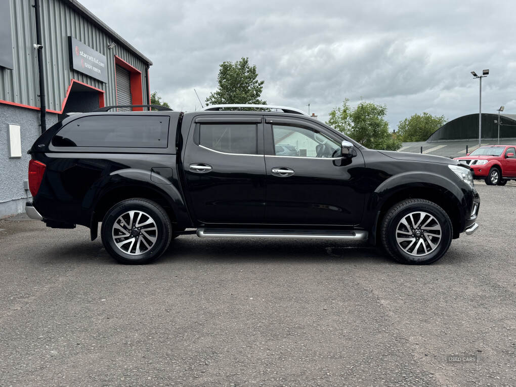 Sep 2017 Nissan Navara Double Cab Pick Up Tekna 2.3dCi 190 4WD Auto