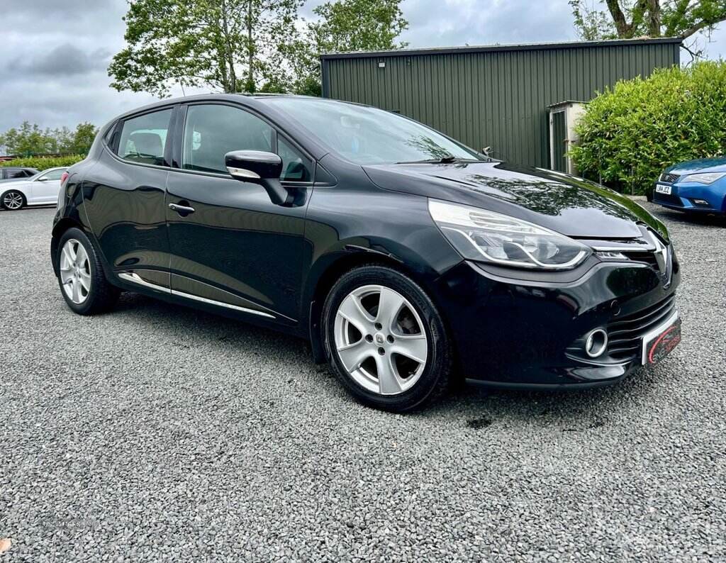 Jul 2013 Renault Clio 1.2 16V Dynamique MediaNav 5dr