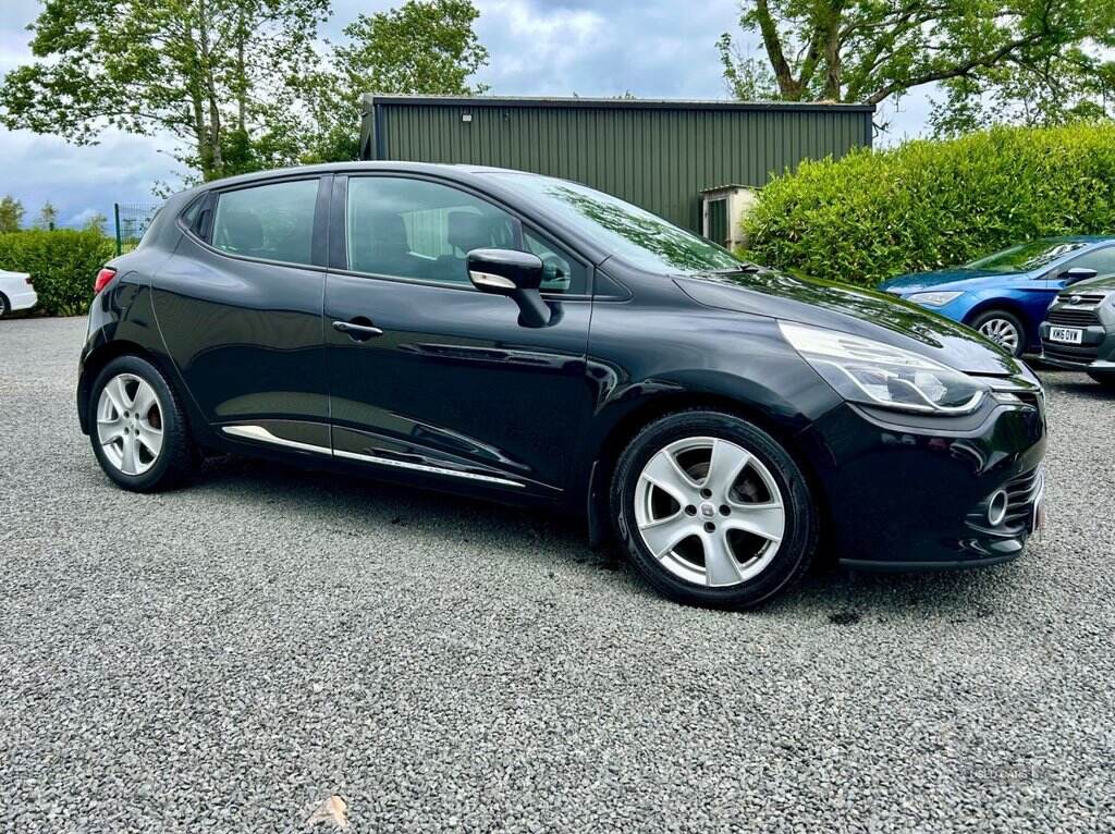 Jul 2013 Renault Clio 1.2 16V Dynamique MediaNav 5dr