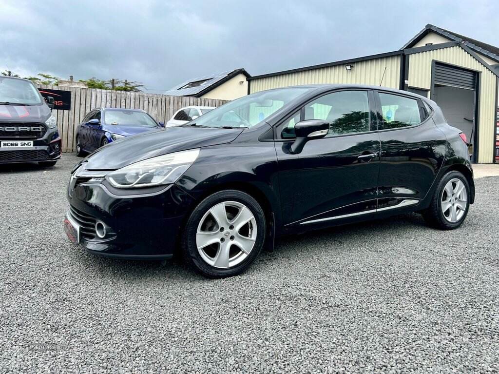 Jul 2013 Renault Clio 1.2 16V Dynamique MediaNav 5dr