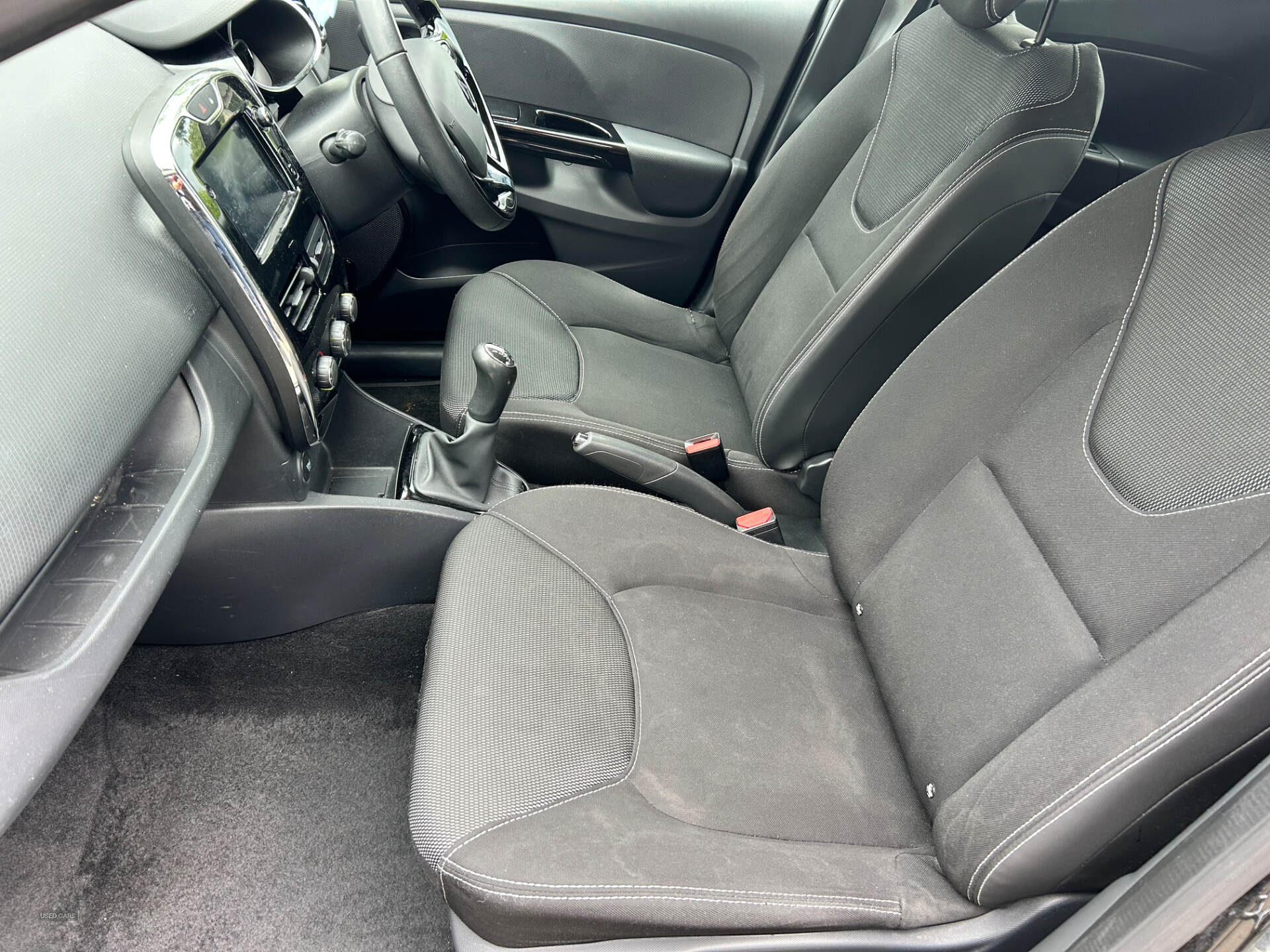 Jul 2013 Renault Clio 1.2 16V Dynamique MediaNav 5dr