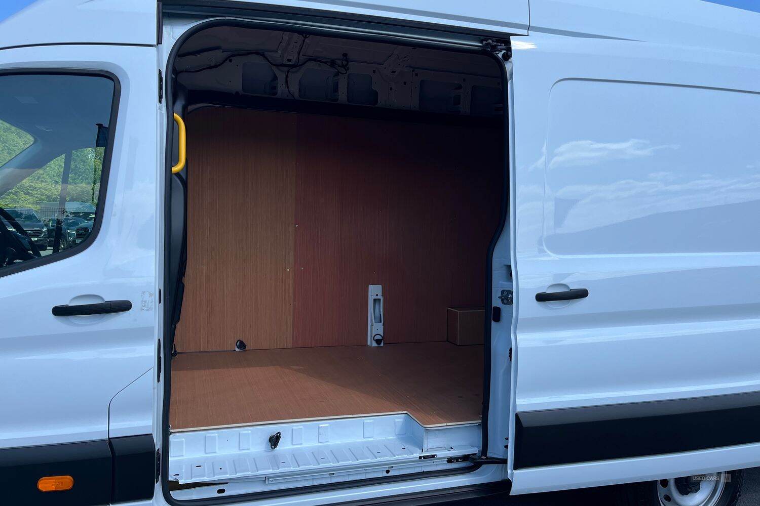 Nov 2024 Ford Transit 2.0 EcoBlue 130ps H3 Leader Van [DAP]